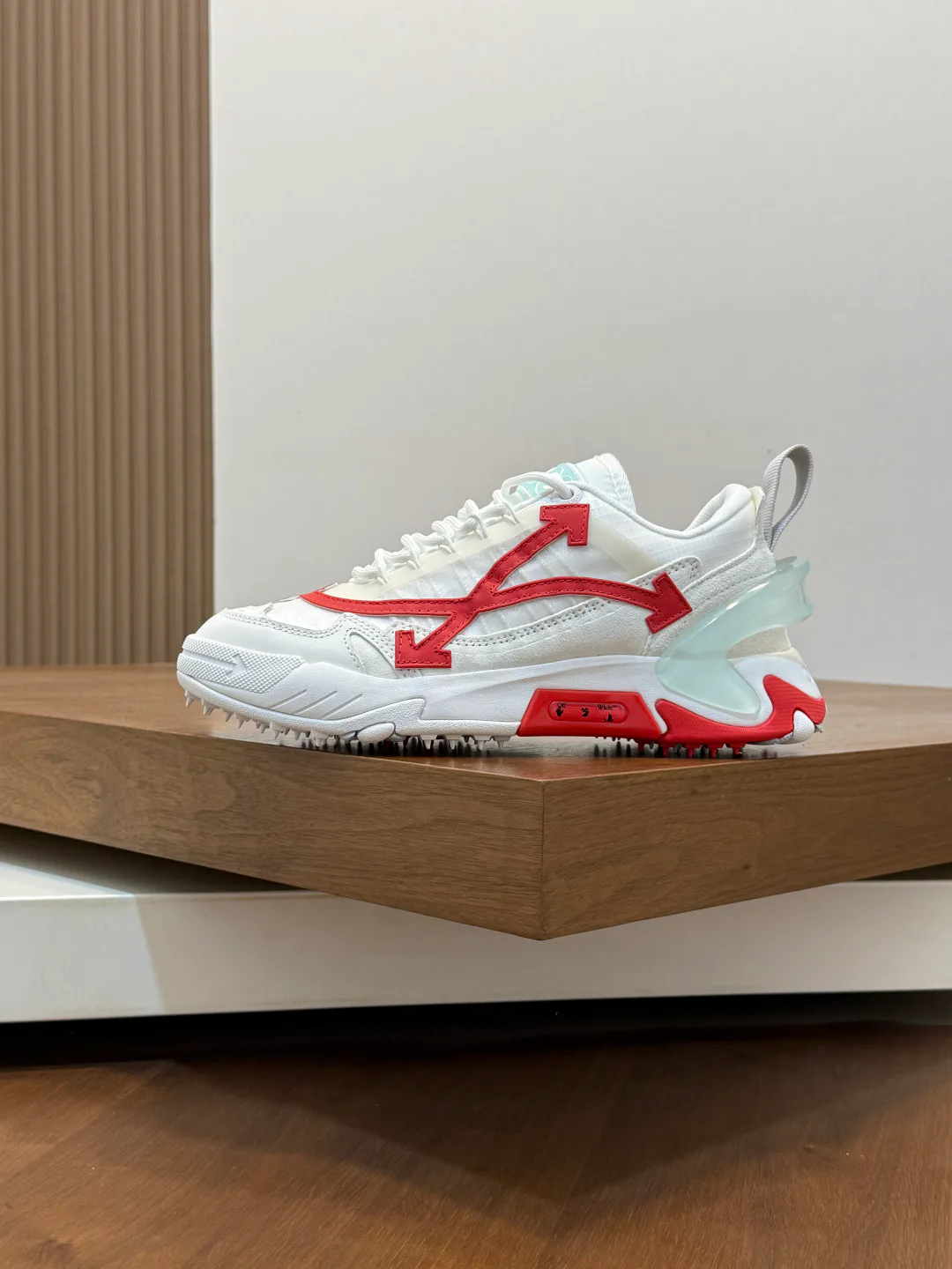 Кроссовки Женские Off-White 17908770
