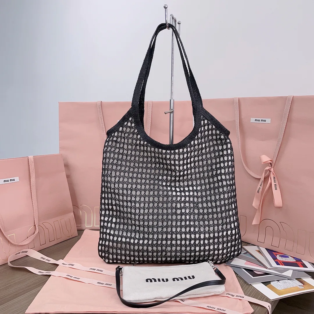 Классические Сумки Женские Miu Miu 445196