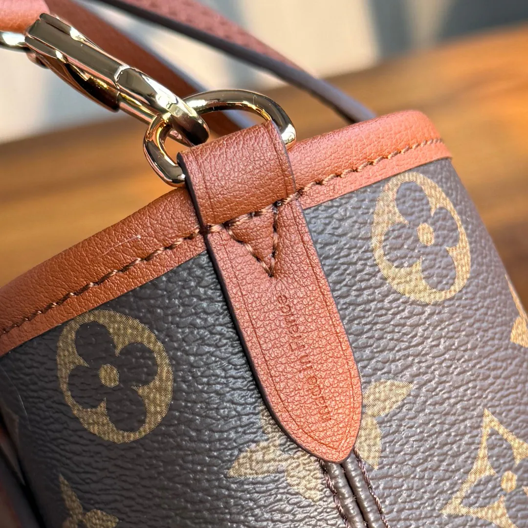 Классические Сумки Женские Louis Vuitton 11565810