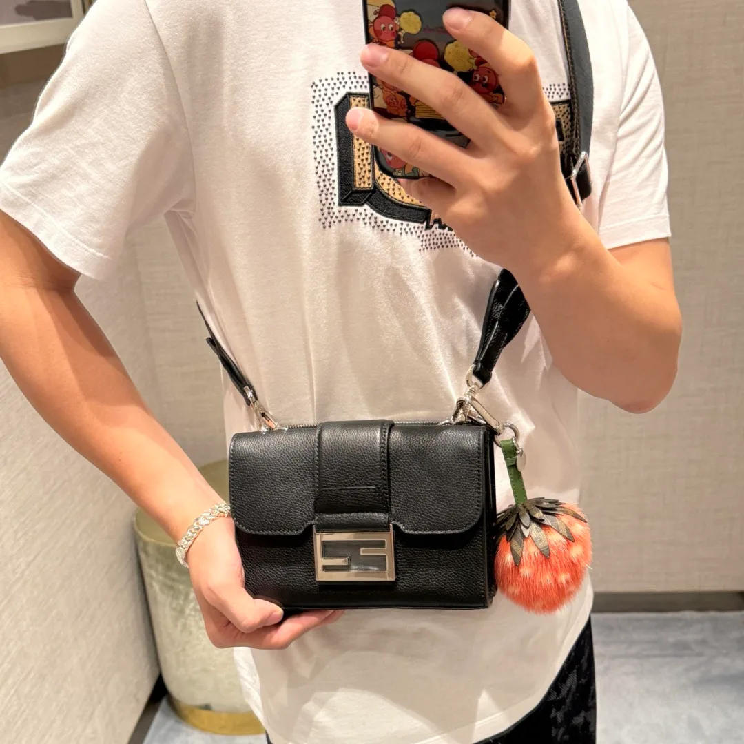 Футболки Мужские Fendi 3478350