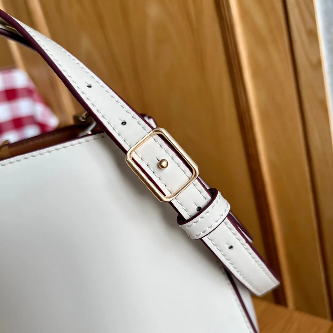 Классические Сумки Женские Tory Burch 11777174