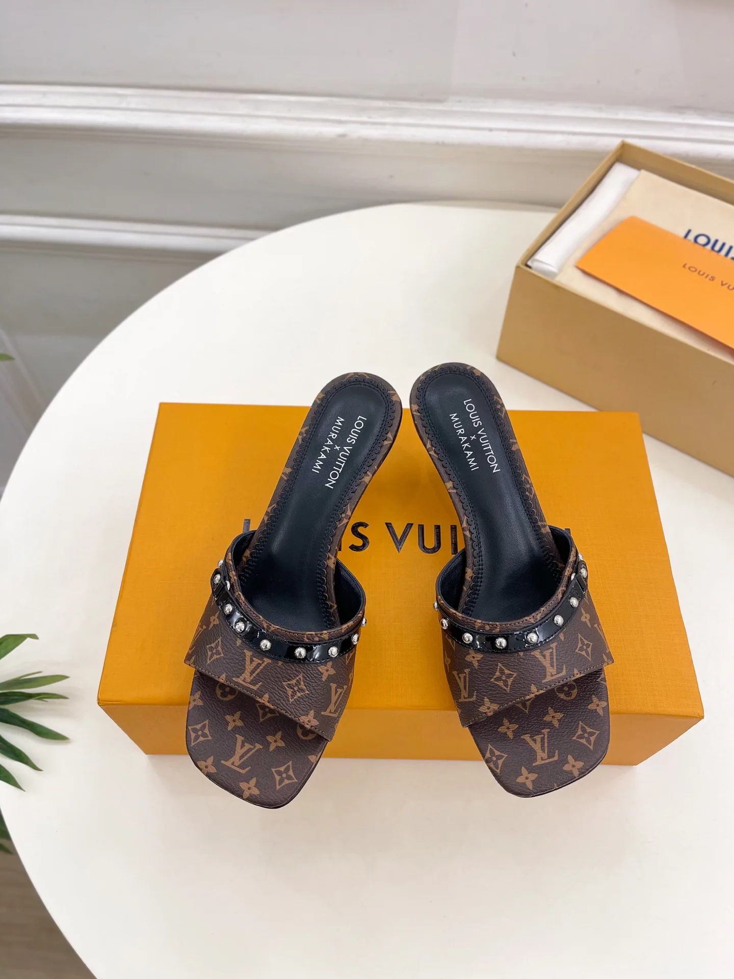 Туфли Женские Louis Vuitton 11458214