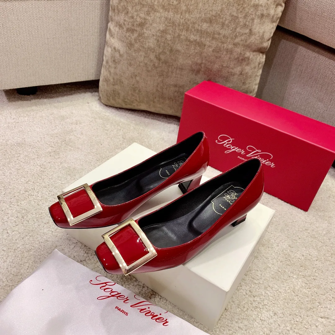 Туфли Женские Roger Vivier 17550719