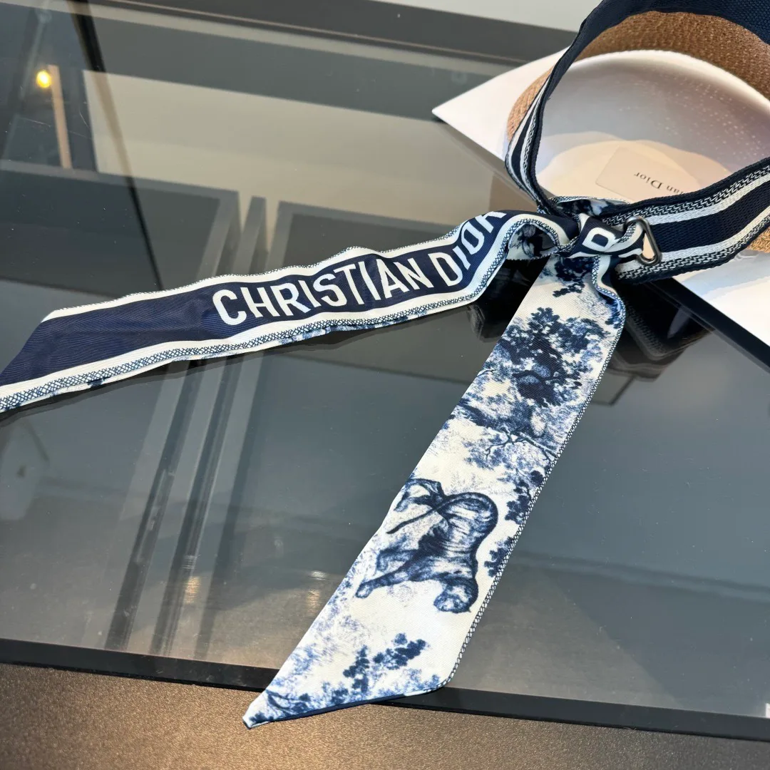 Головные Уборы Christian Dior 11633262