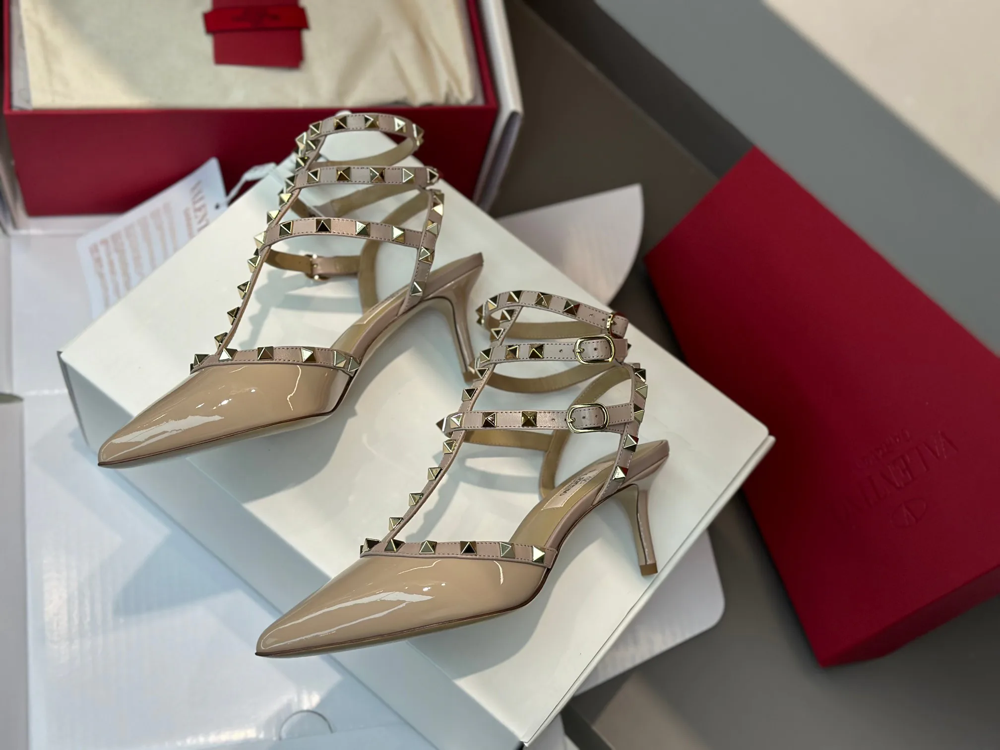 Сандалии Женские Valentino 11323095