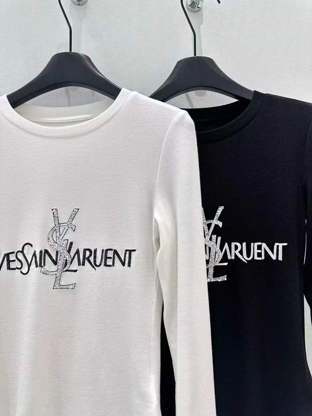 Лонгсливы Женские Saint Laurent 792001