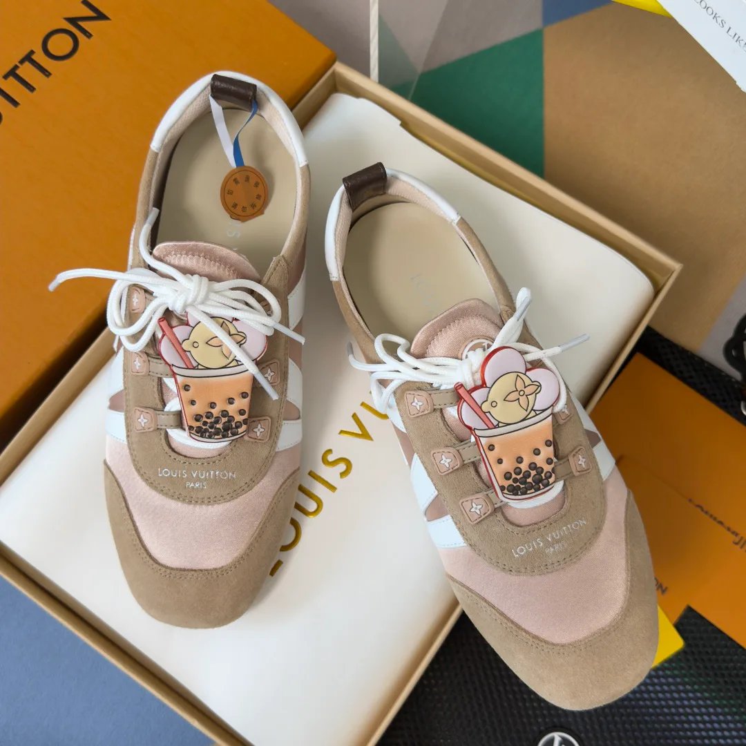 Кроссовки Женские Louis Vuitton 11235163
