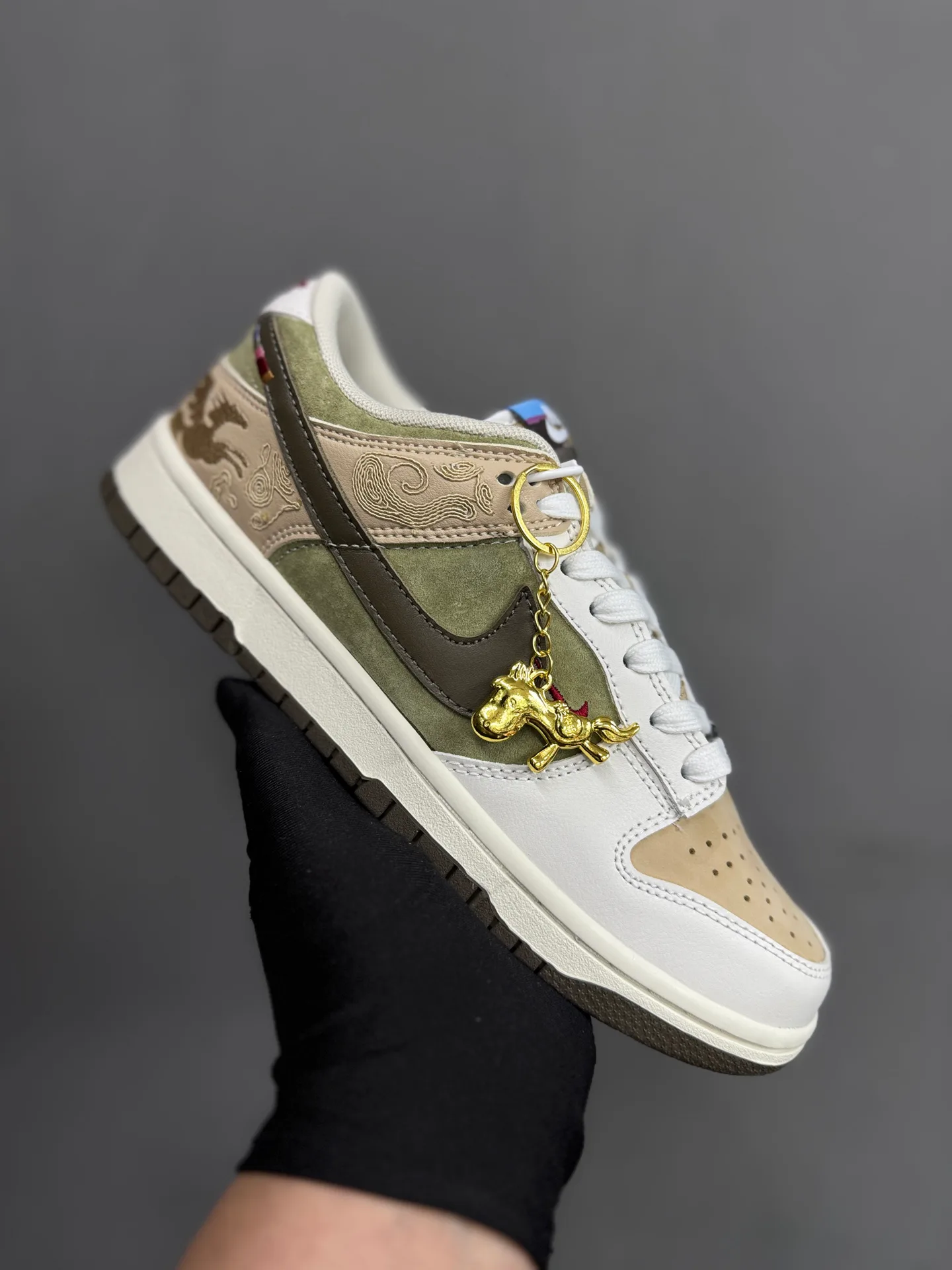 Кроссовки Женские Nike 663104