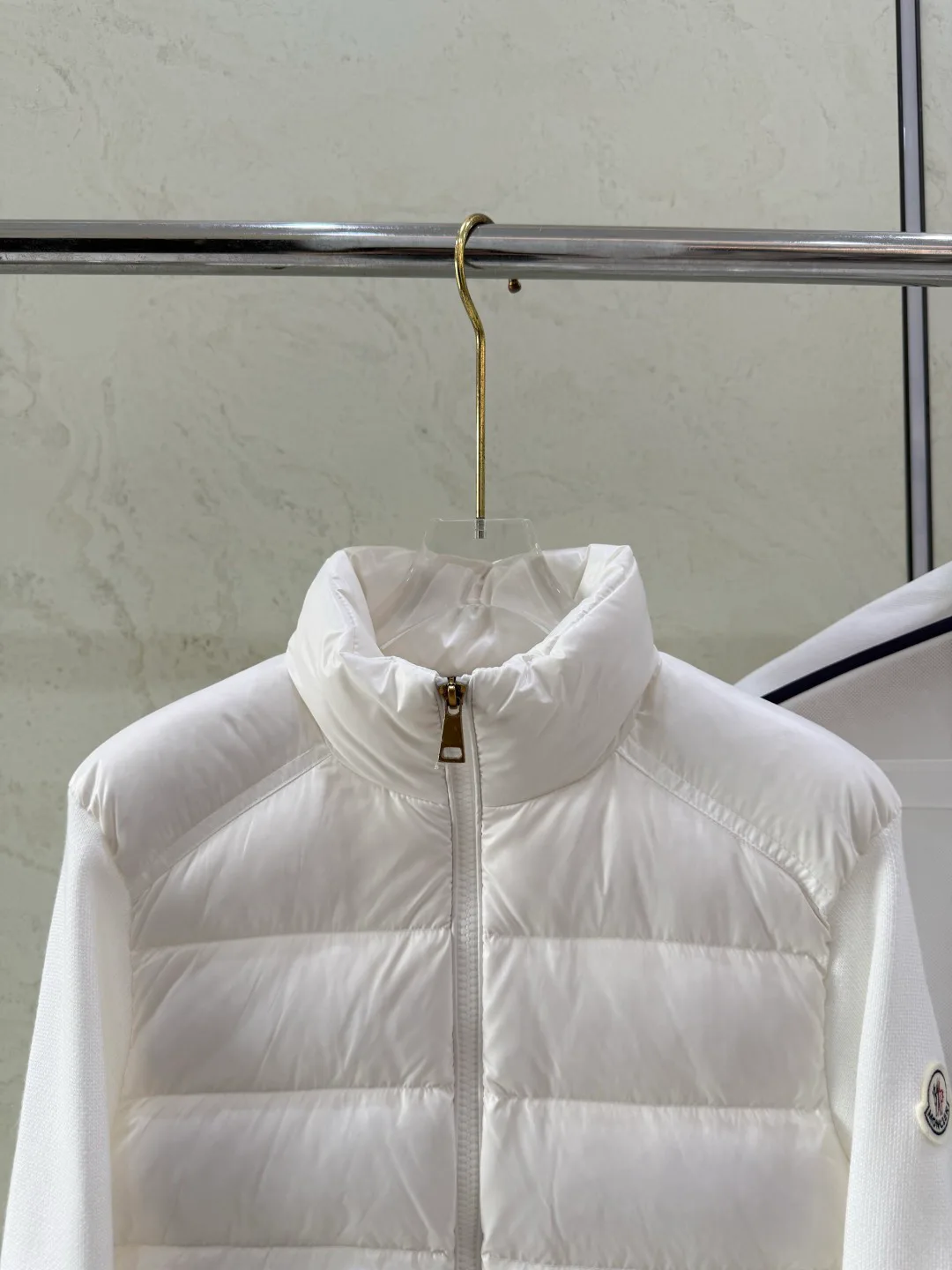 Куртки И Пуховики Женские Moncler 18761872