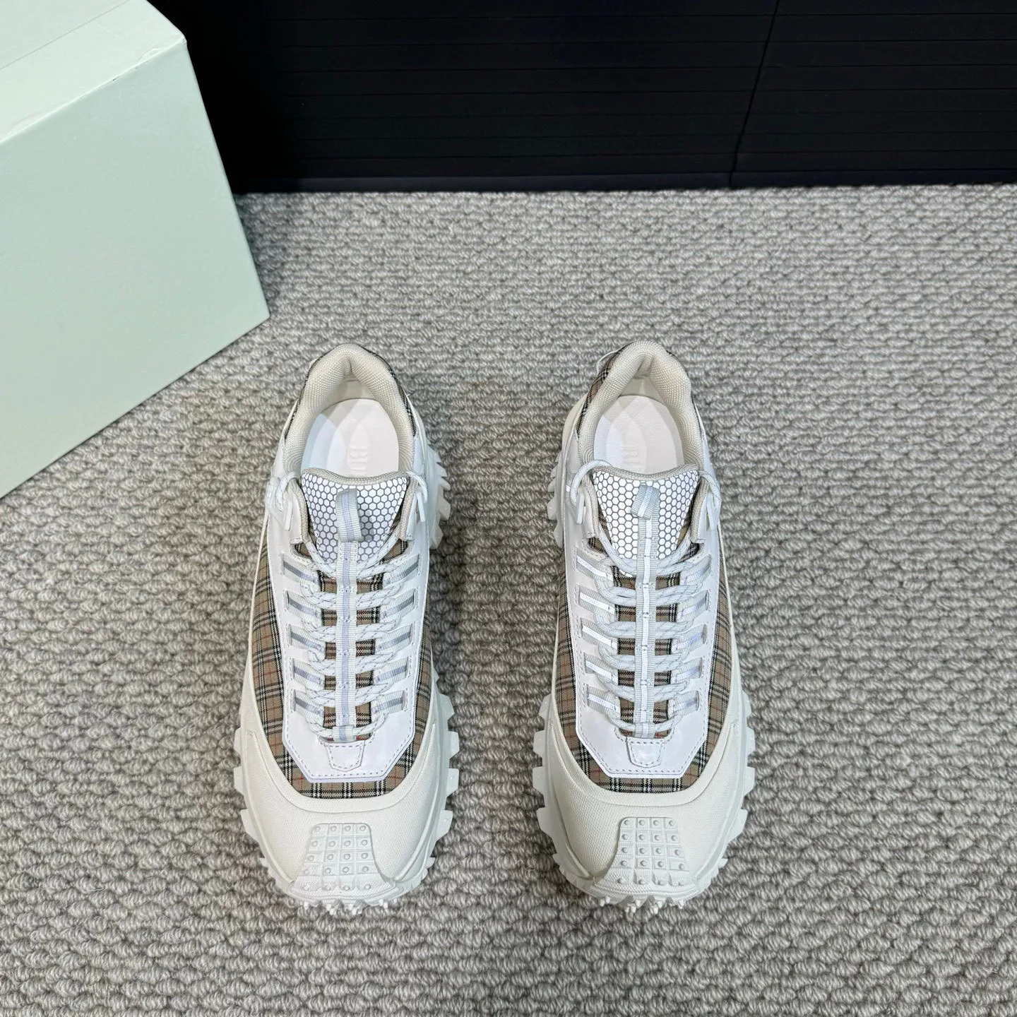 Кроссовки Мужские Burberry 425204