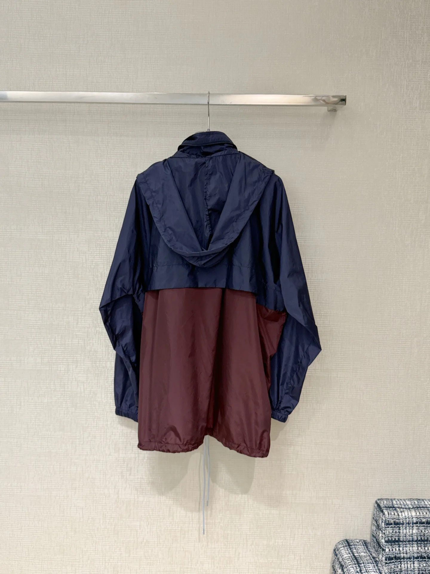 Куртки И Пуховики Женские Prada 11533771
