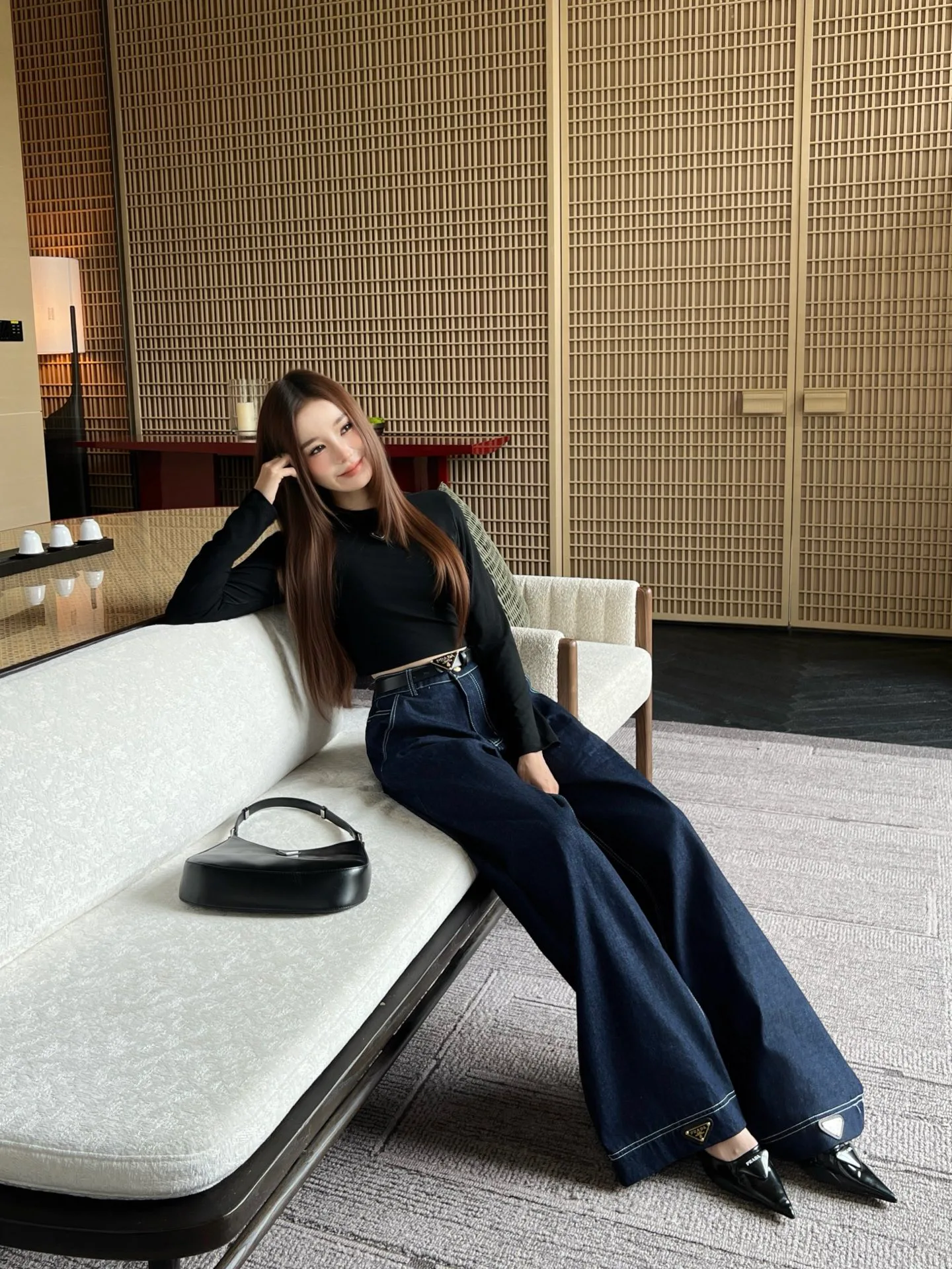 Джинсы Женские Prada 1049397