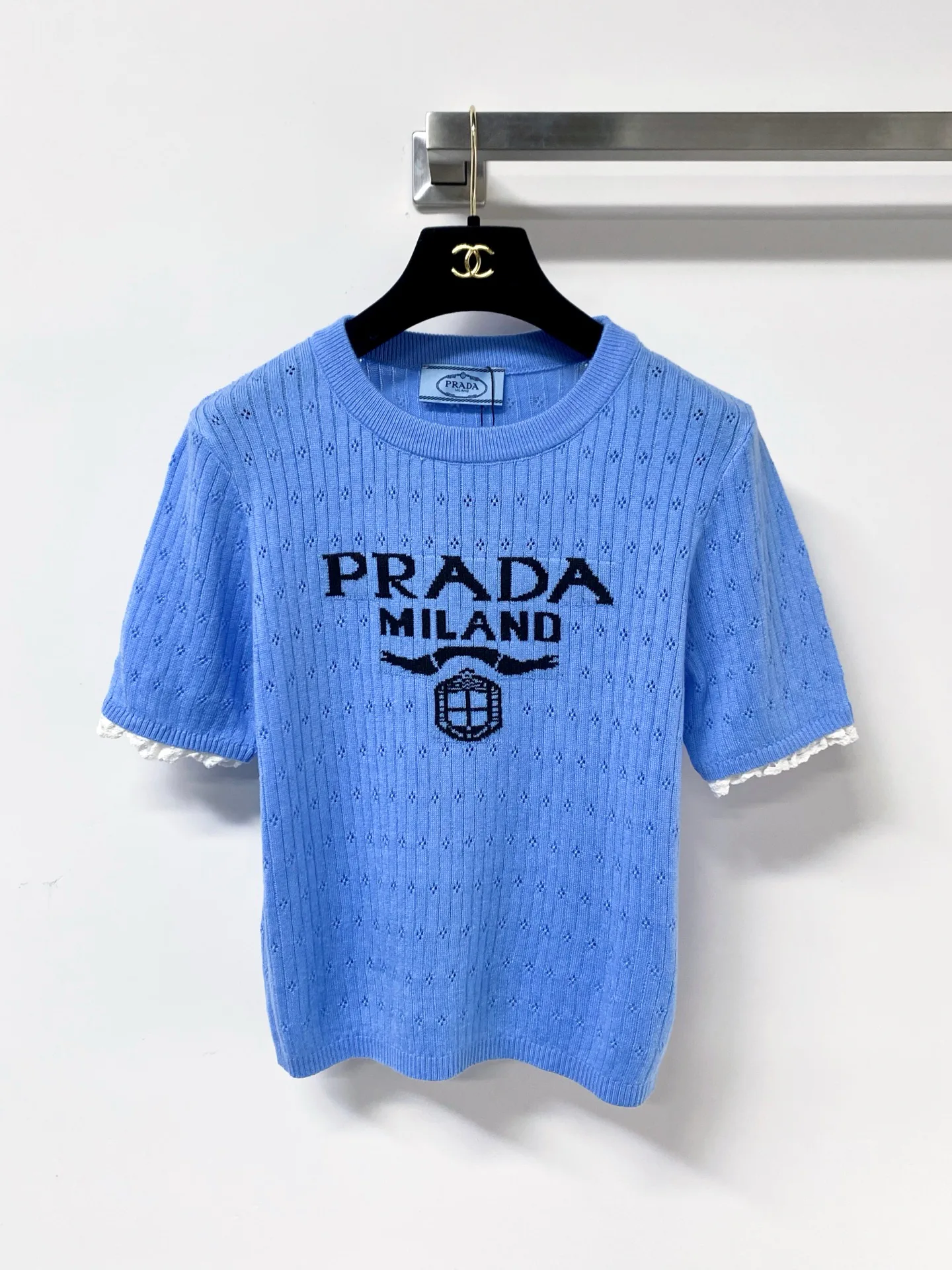 Футболки Женские Prada 13162497