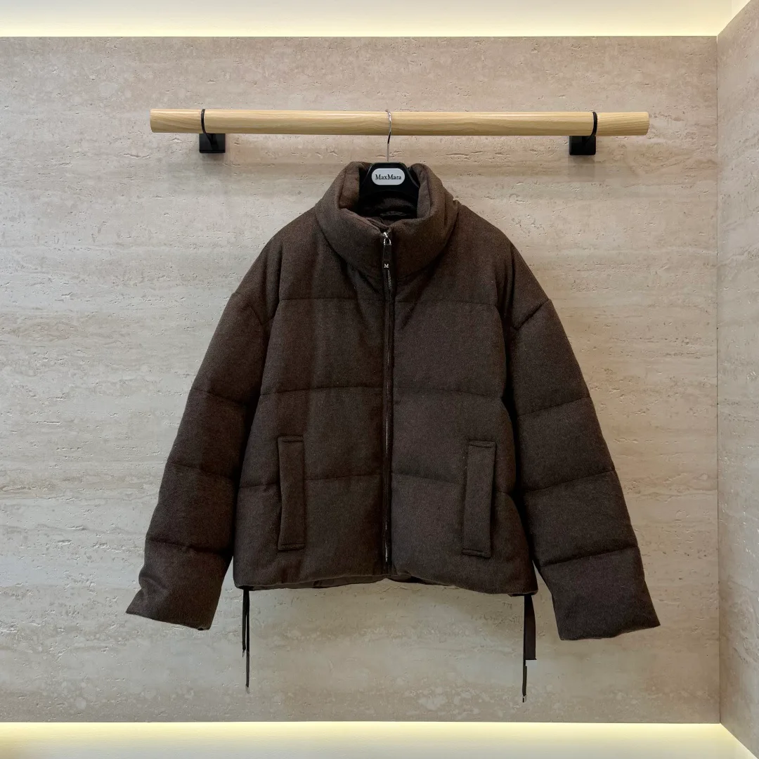 Куртки И Пуховики Женские Max Mara 18379601