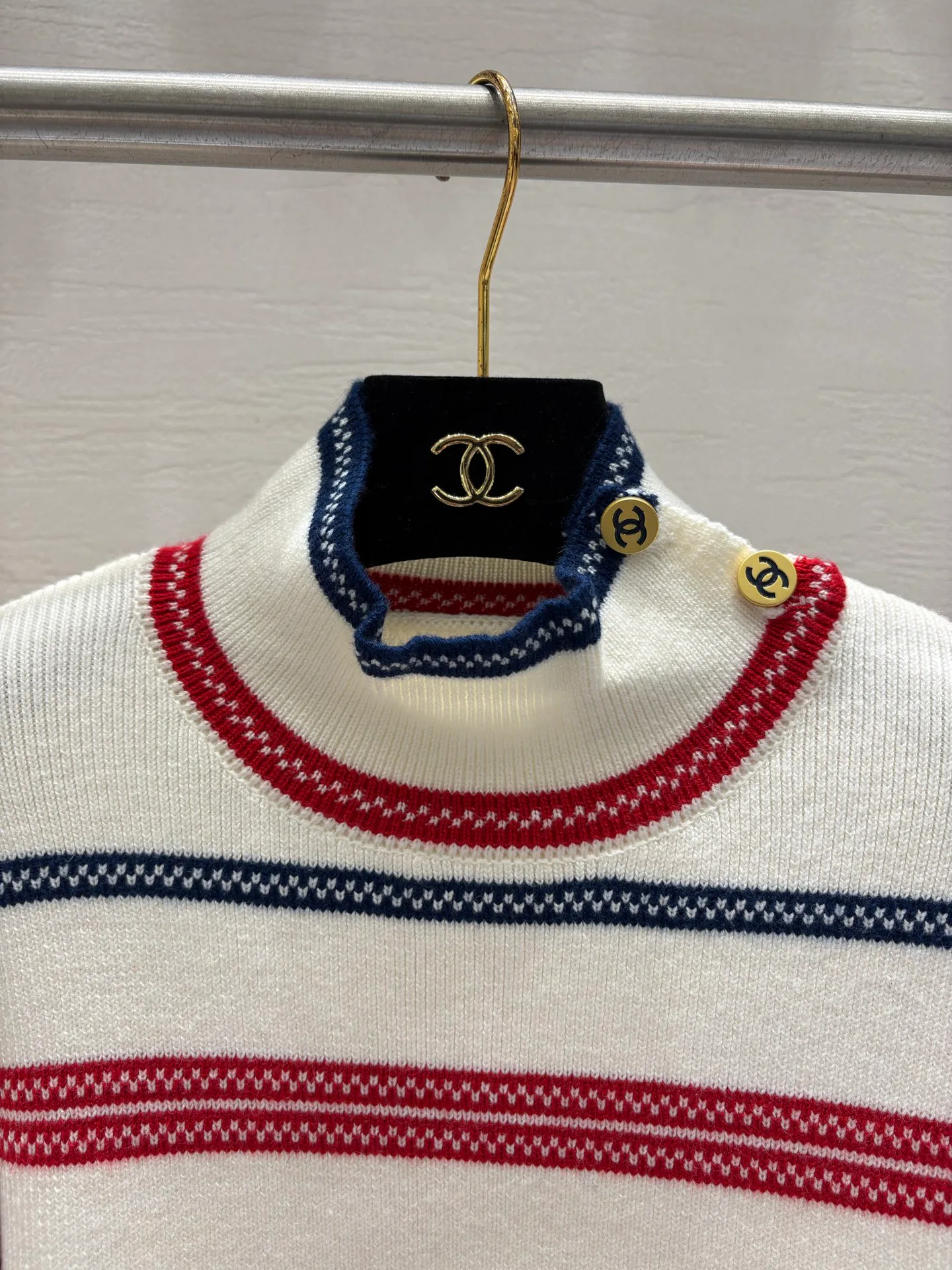 Джемперы И Свитеры Женские Chanel 19690341