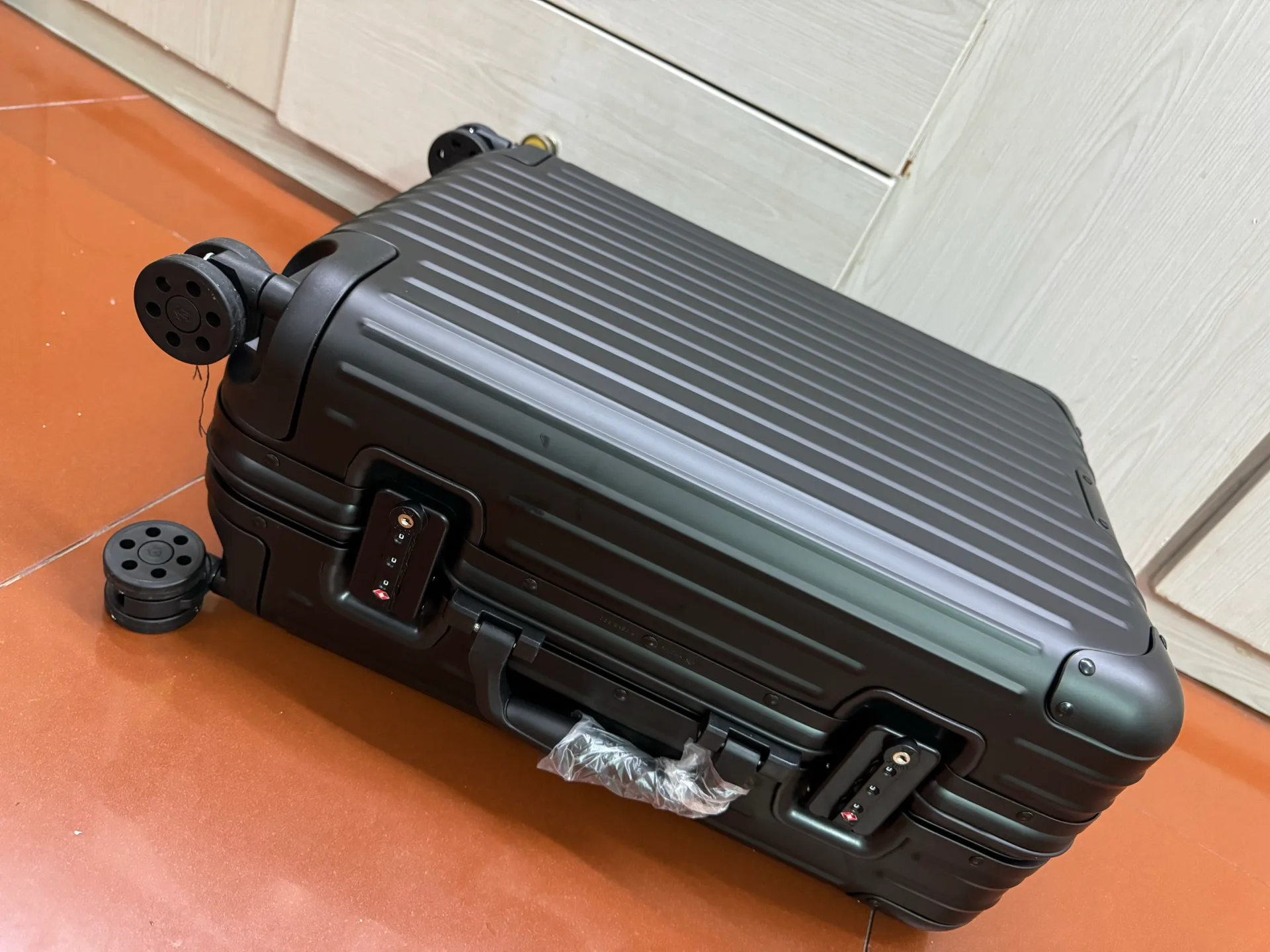 Чемоданы Rimowa 14319437