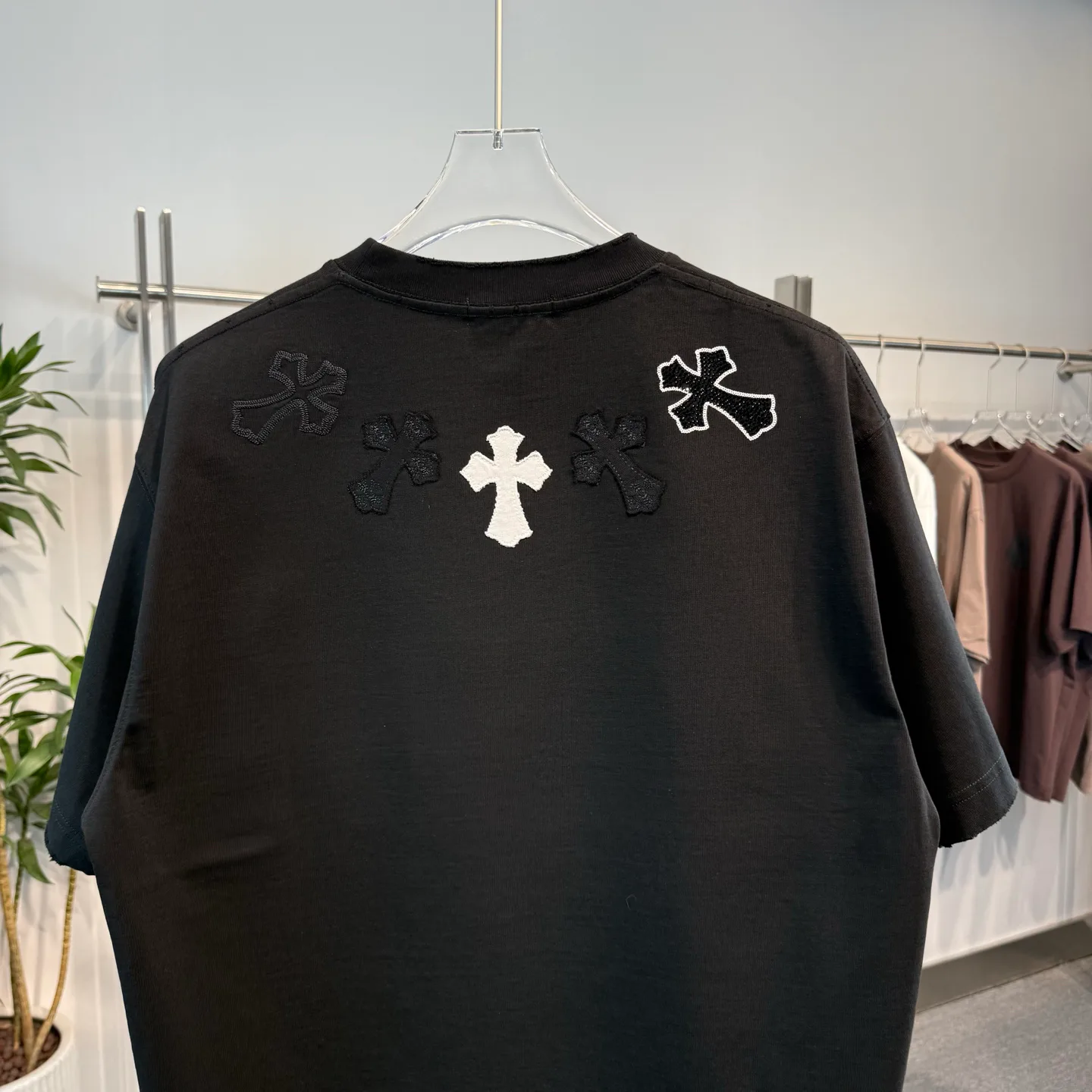 Футболки Женские Chrome Hearts 5059369