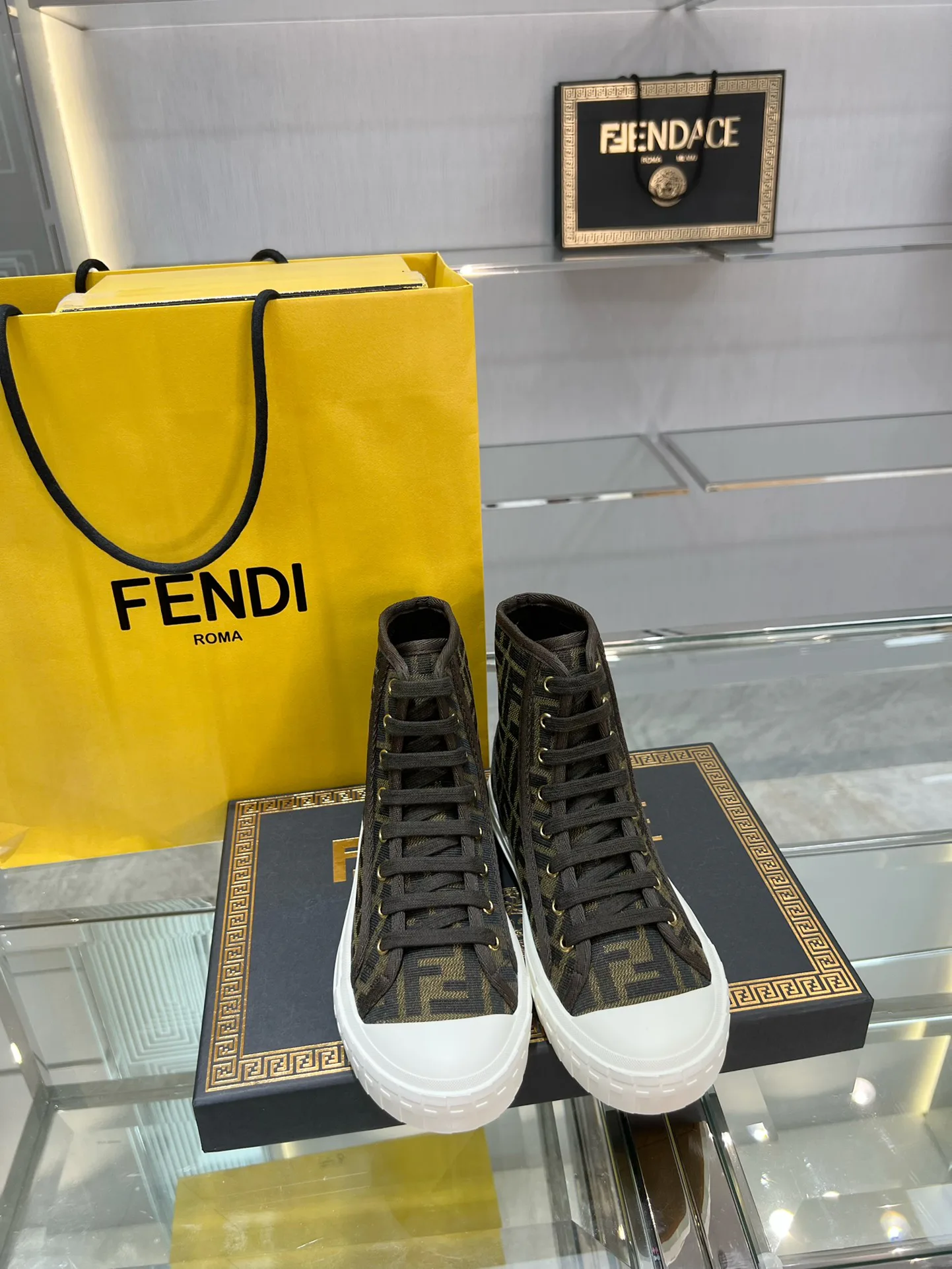Кеды Мужские Fendi 4899