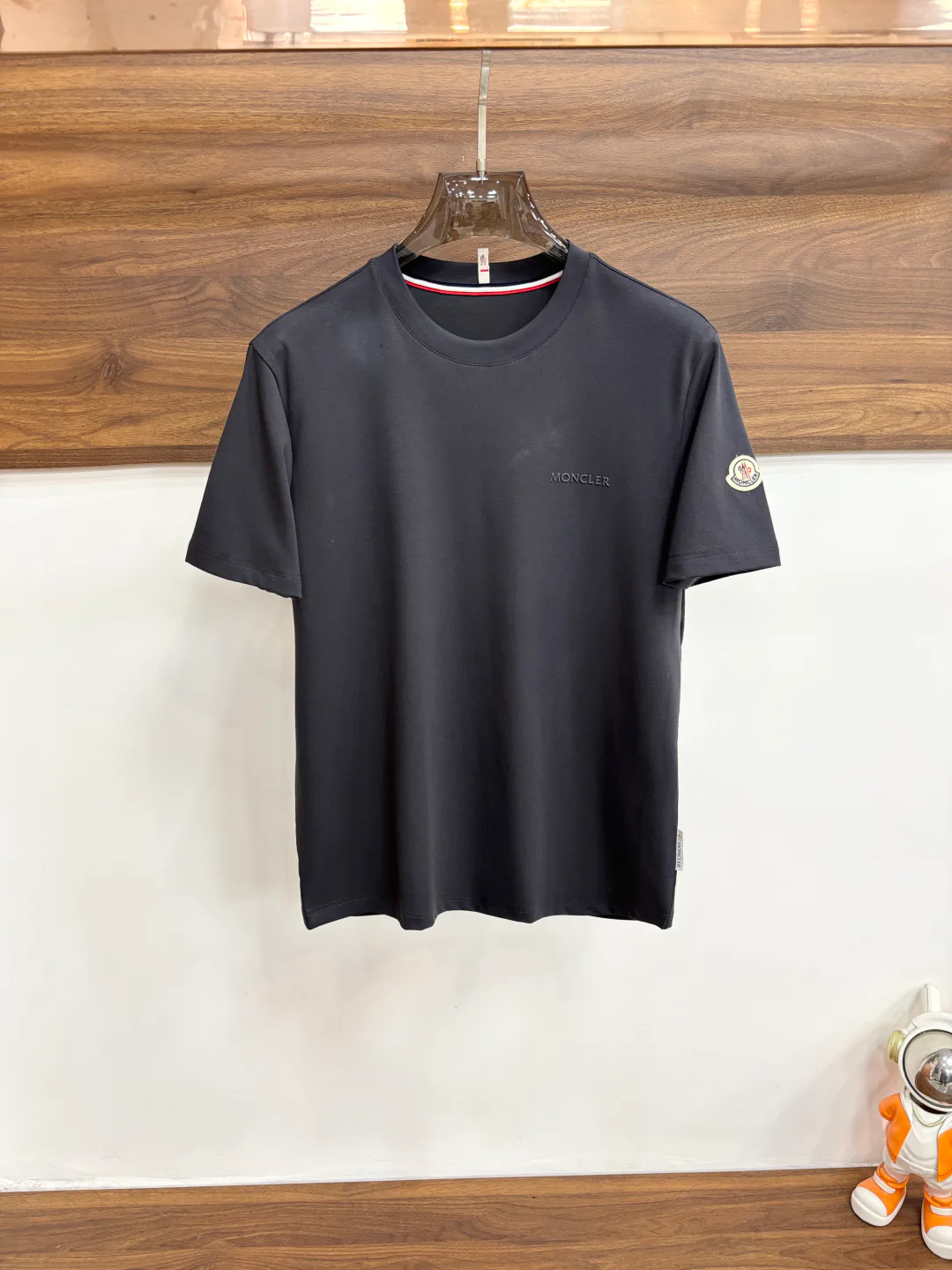 Футболки Женские Moncler 11000517