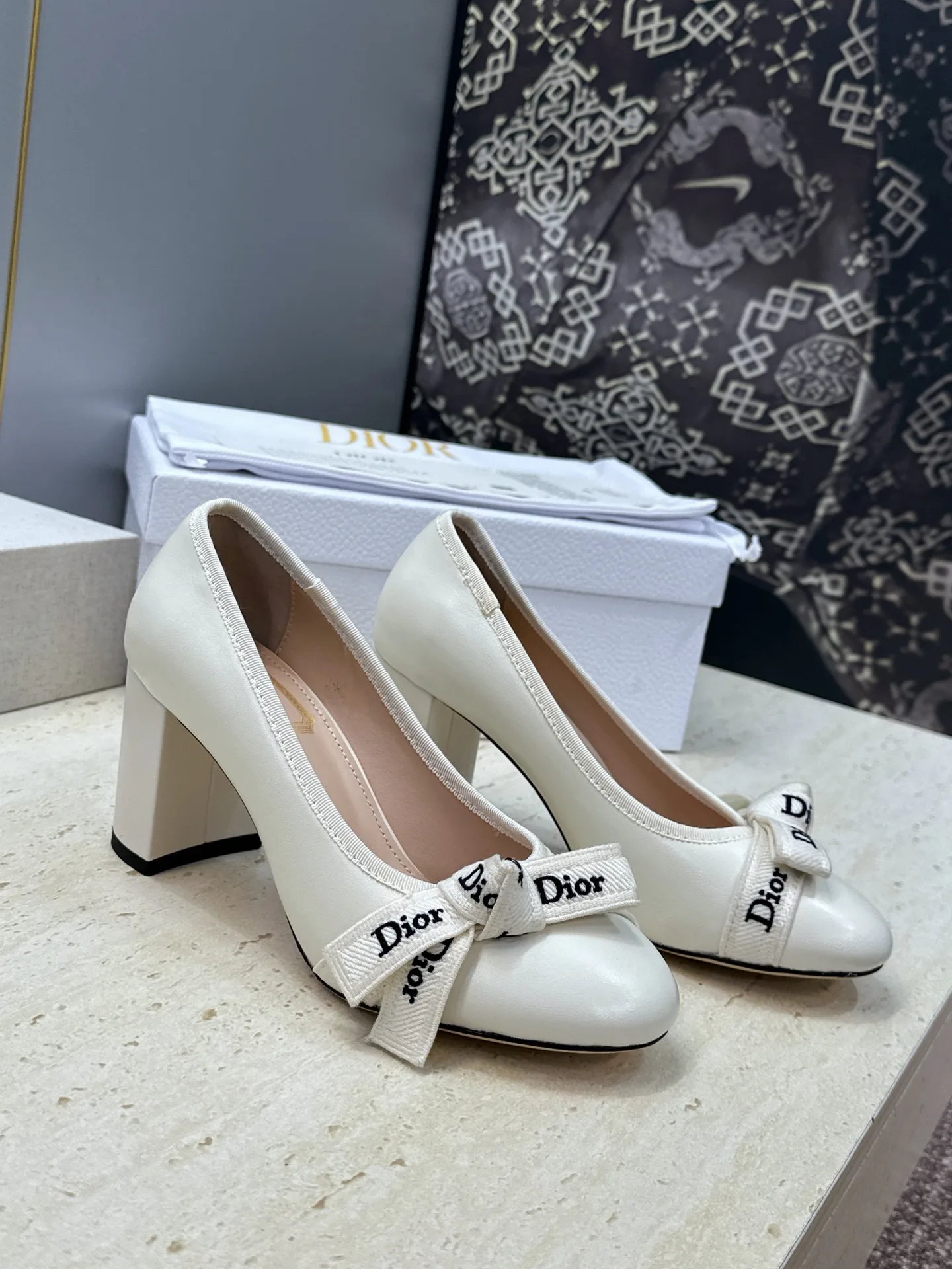 Туфли Женские Christian Dior 18132789