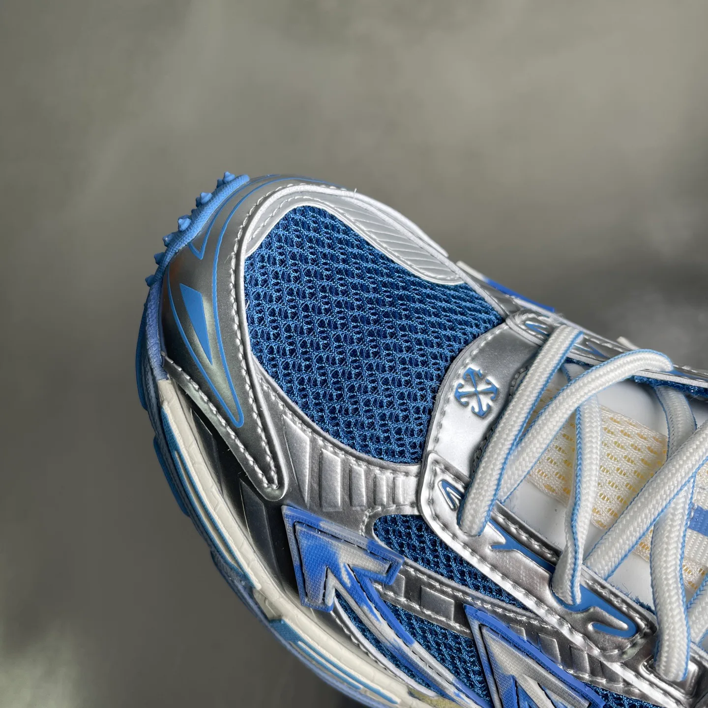 Кроссовки Женские Off-White 5058327