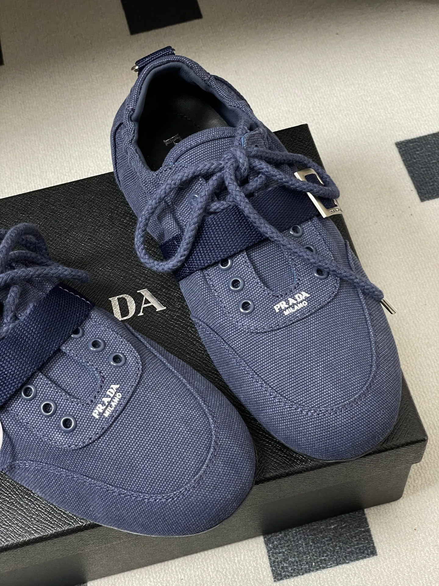 Кеды Женские Prada 12880090