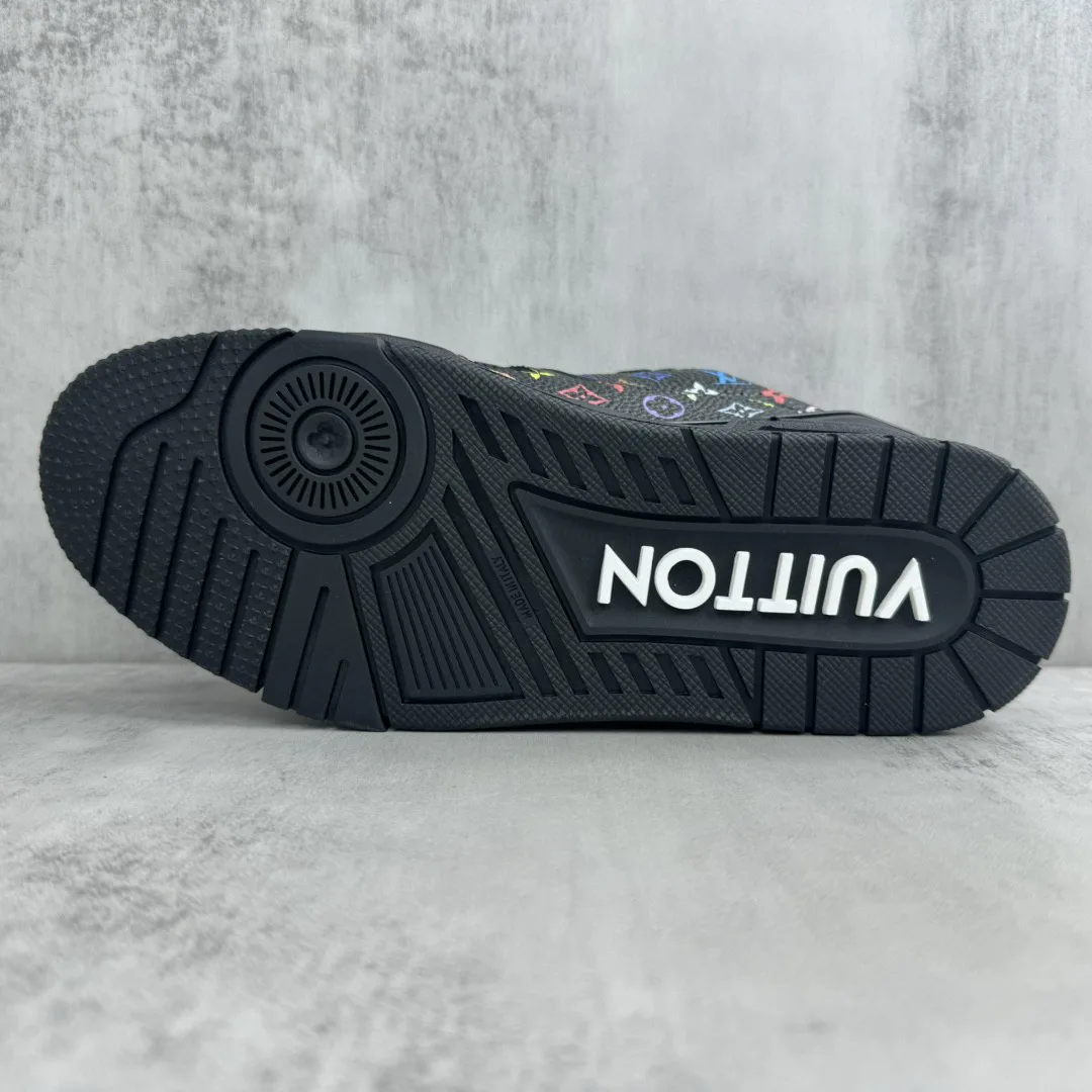 Кроссовки Женские Louis Vuitton 155177