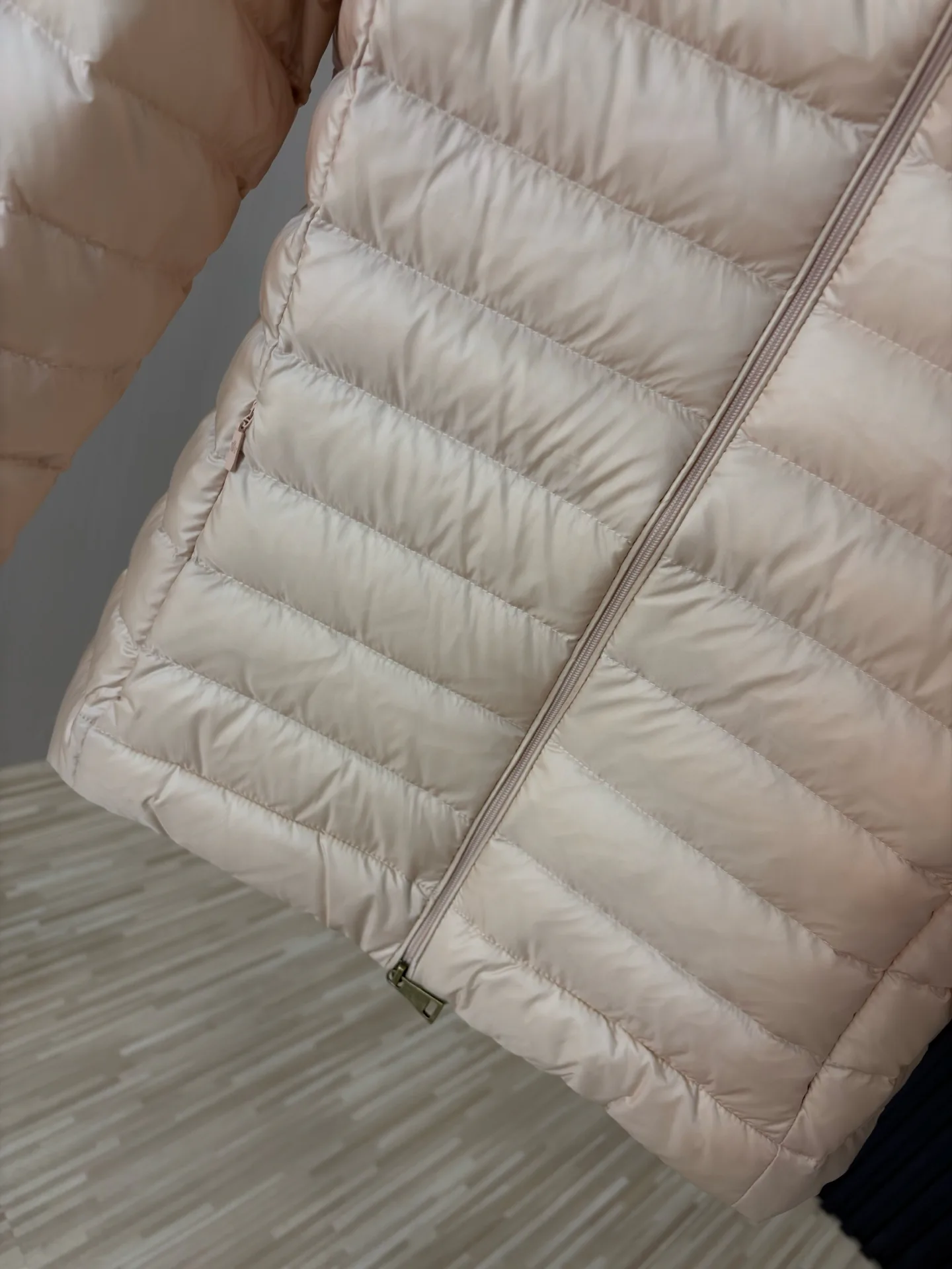 Куртки И Пуховики Женские Moncler 18285039