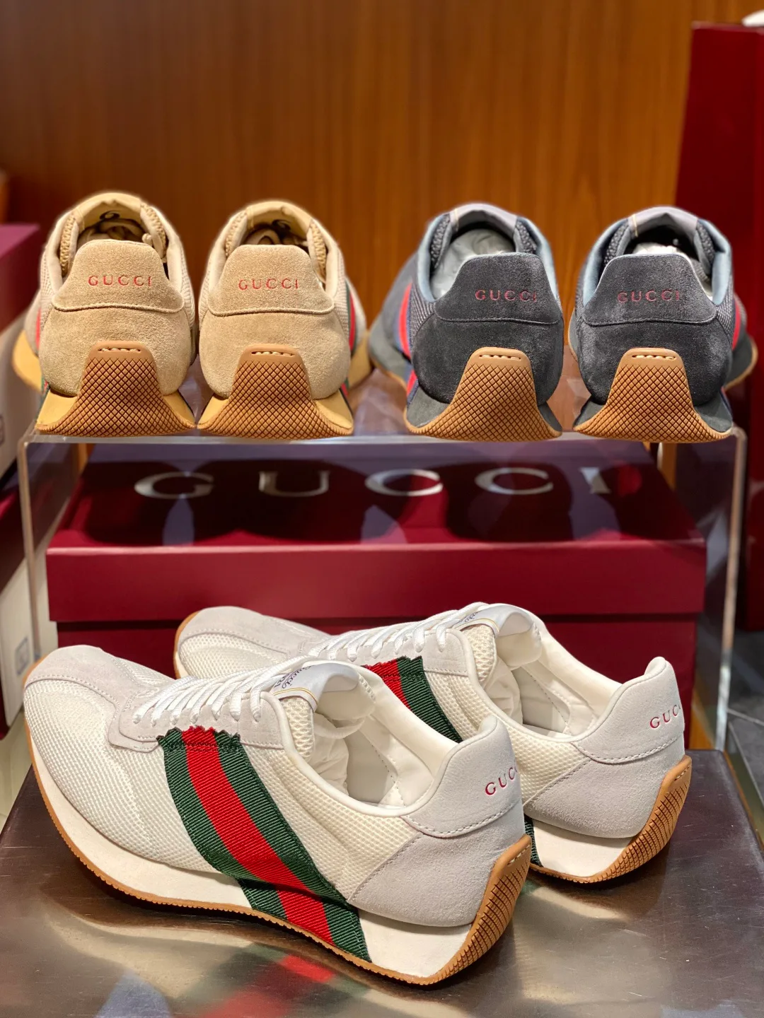Кроссовки Мужские Gucci 18119354