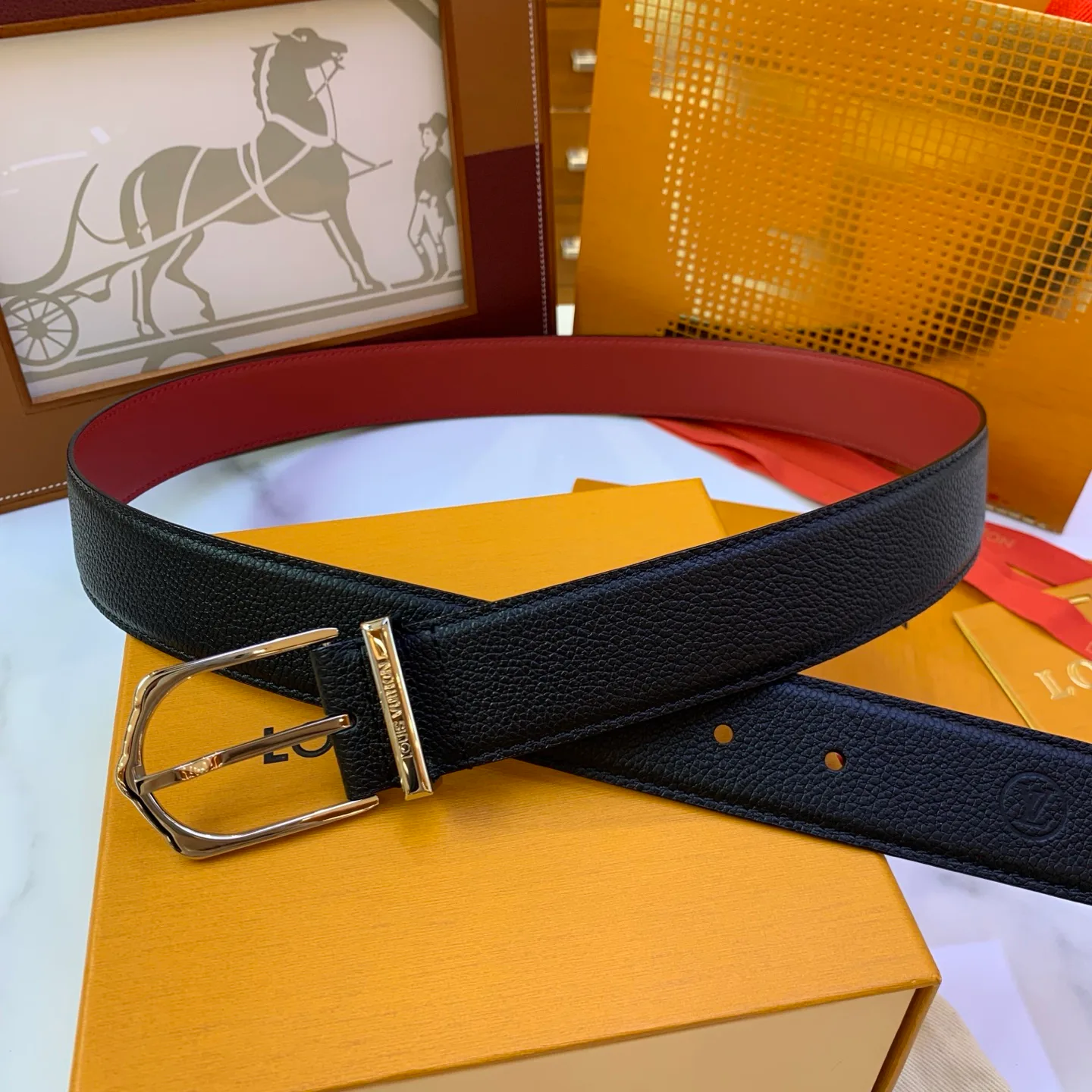 Ремни Louis Vuitton 17682164