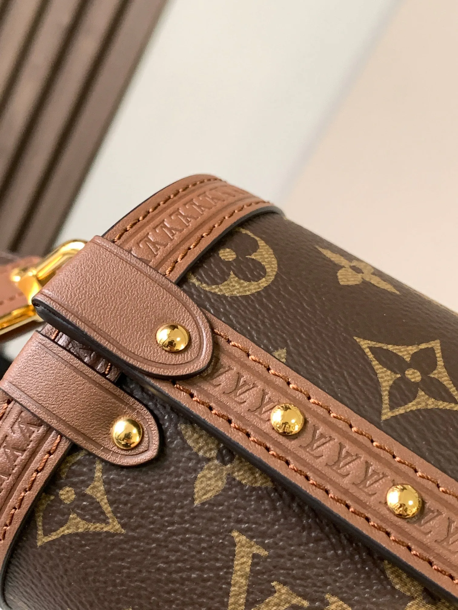 Клатчи Женские Louis Vuitton 15089510