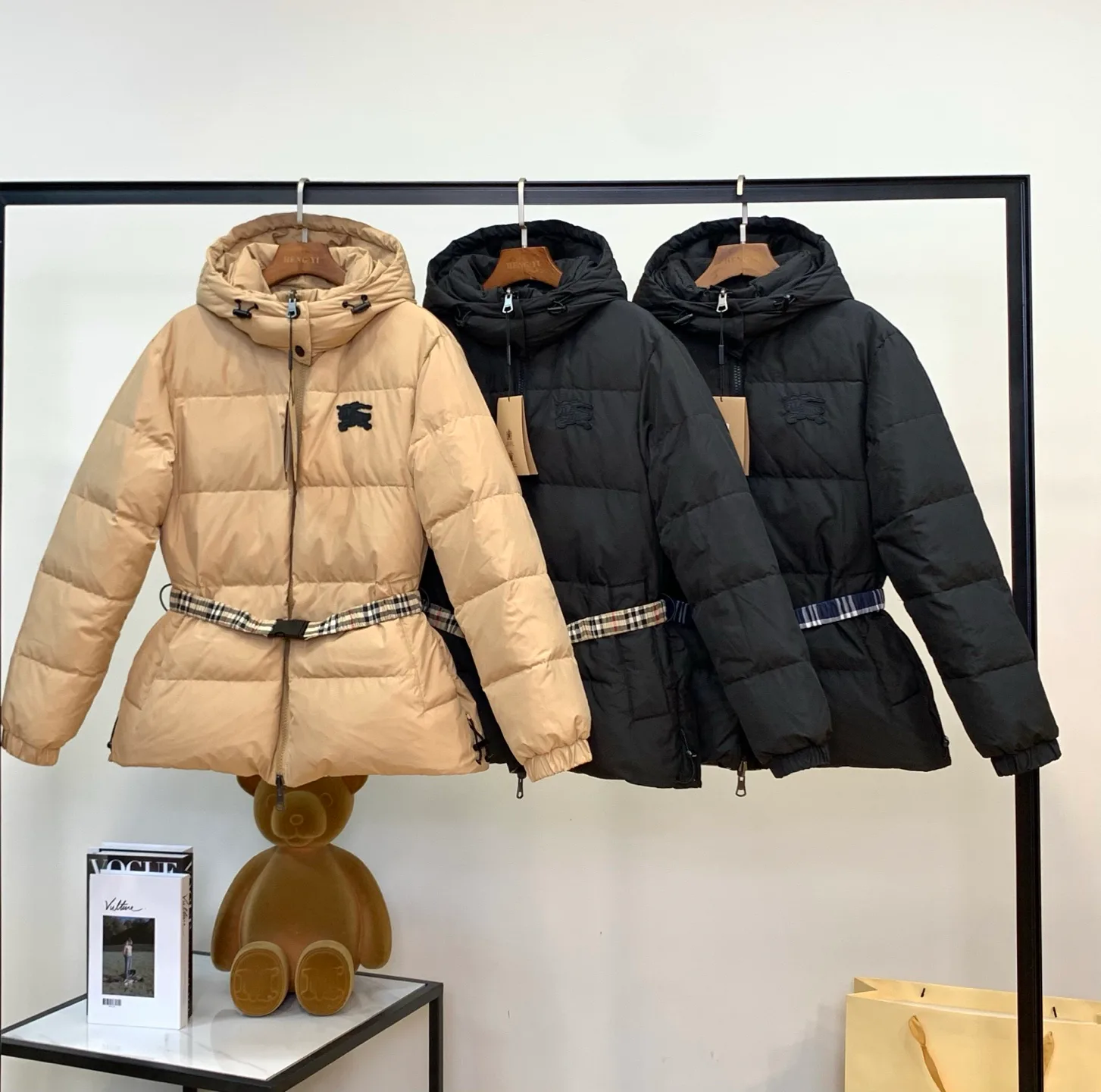 Куртки И Пуховики Женские Burberry 497118