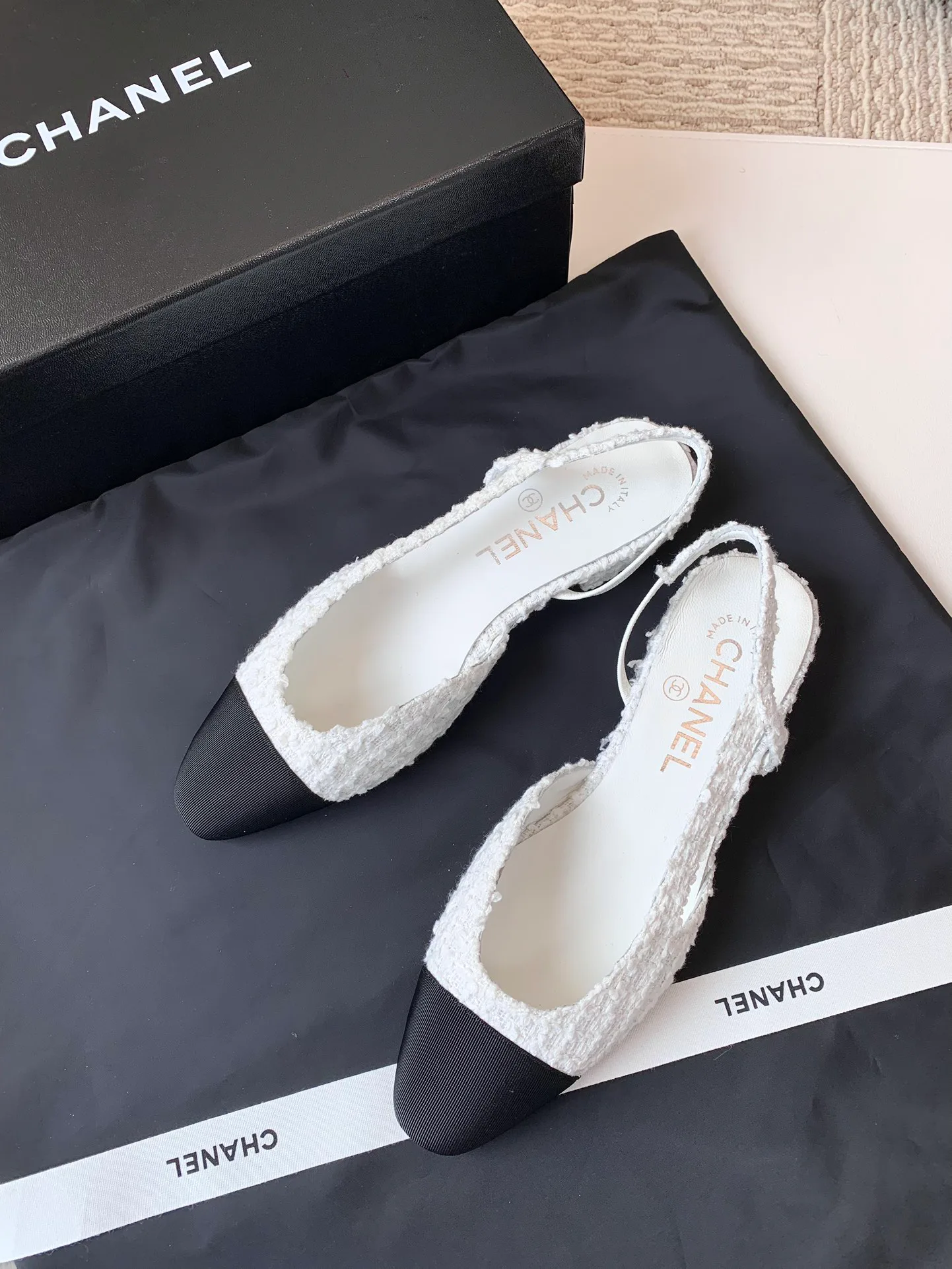 Босоножки Женские Chanel 12973505
