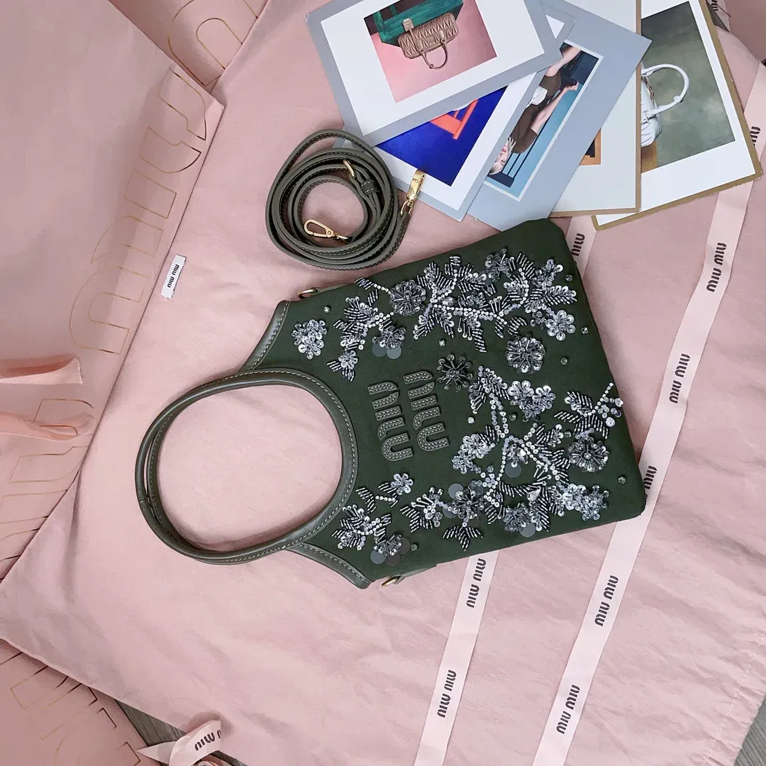 Классические Сумки Женские Miu Miu 5075924