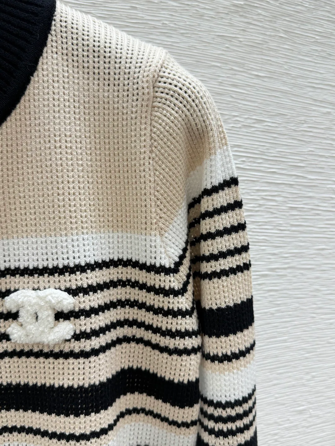 Джемперы И Свитеры Женские Chanel 19359872