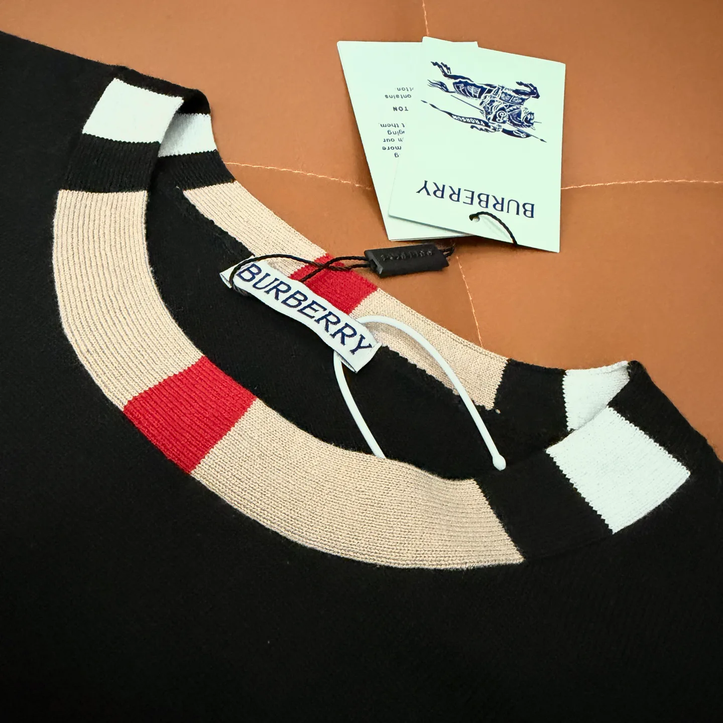 Футболки Женские Burberry 18000445