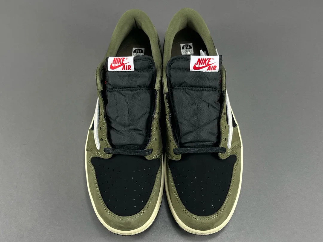 Кроссовки Женские Air Jordan 707411