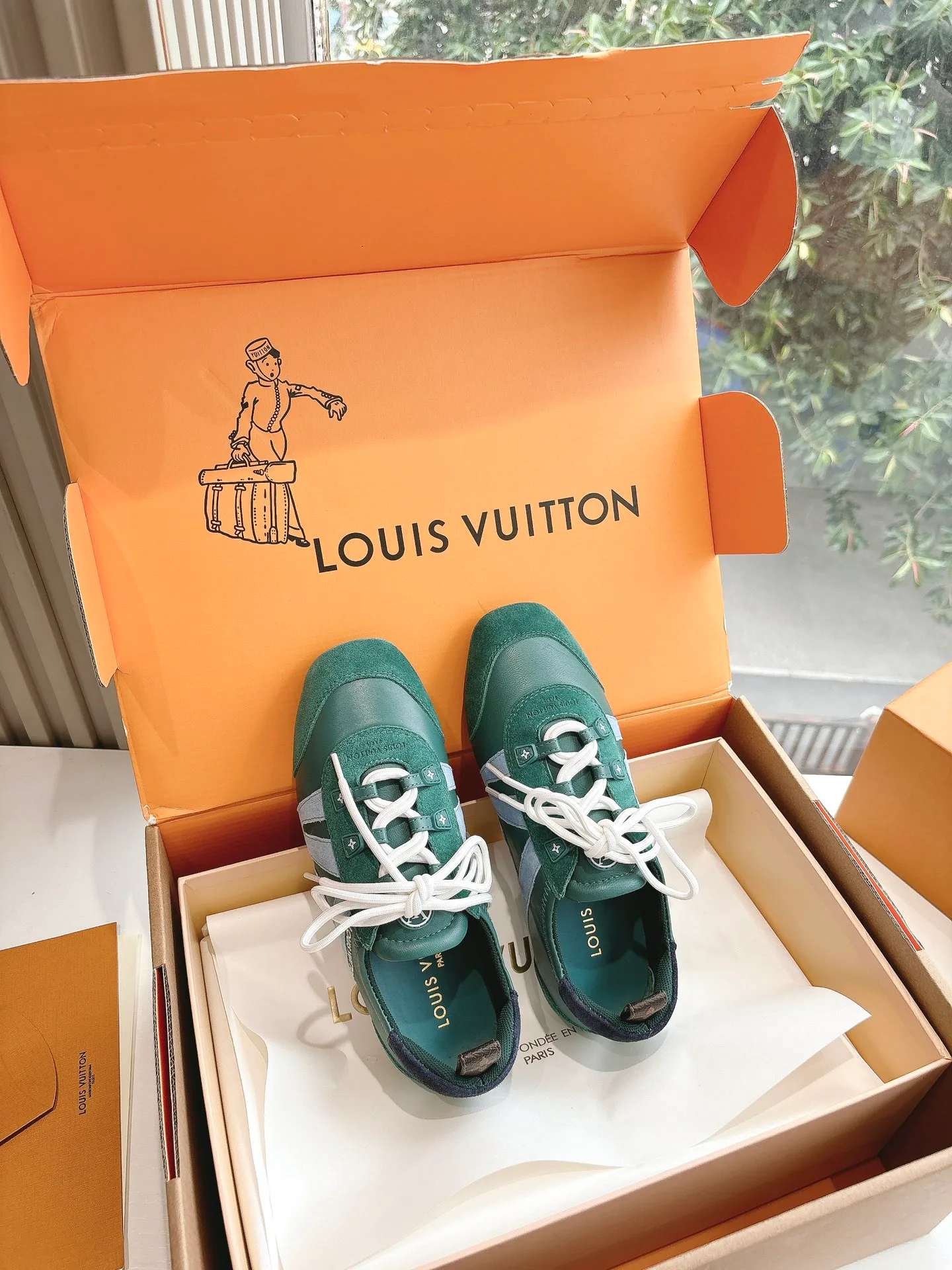 Кроссовки Женские Louis Vuitton 8979814