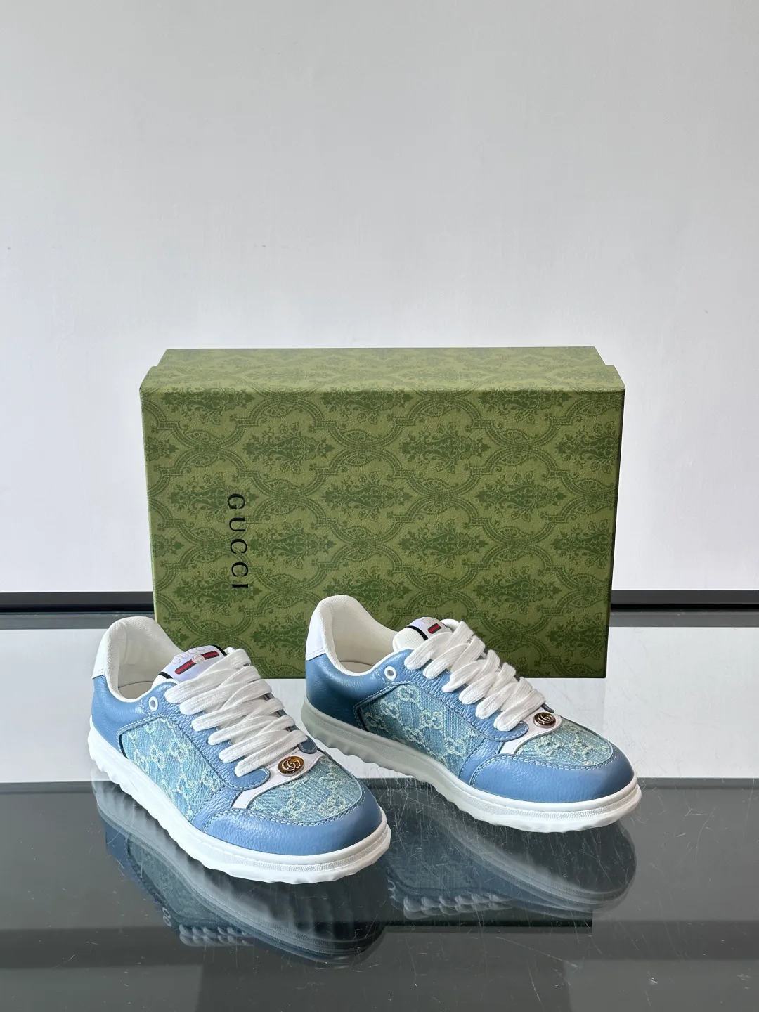 Кроссовки Мужские Gucci 17069306