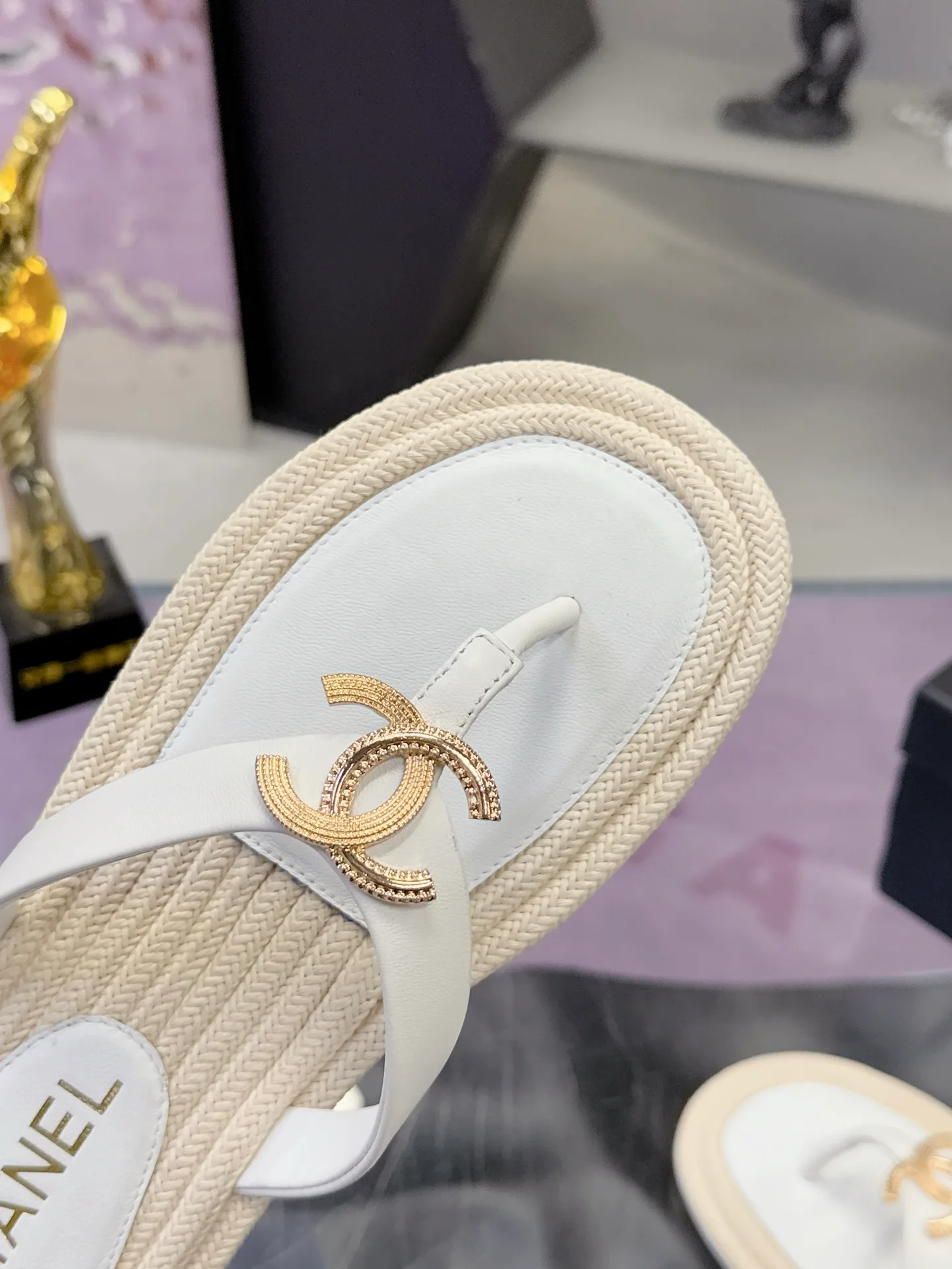 Шлепанцы Женские Chanel 16978436