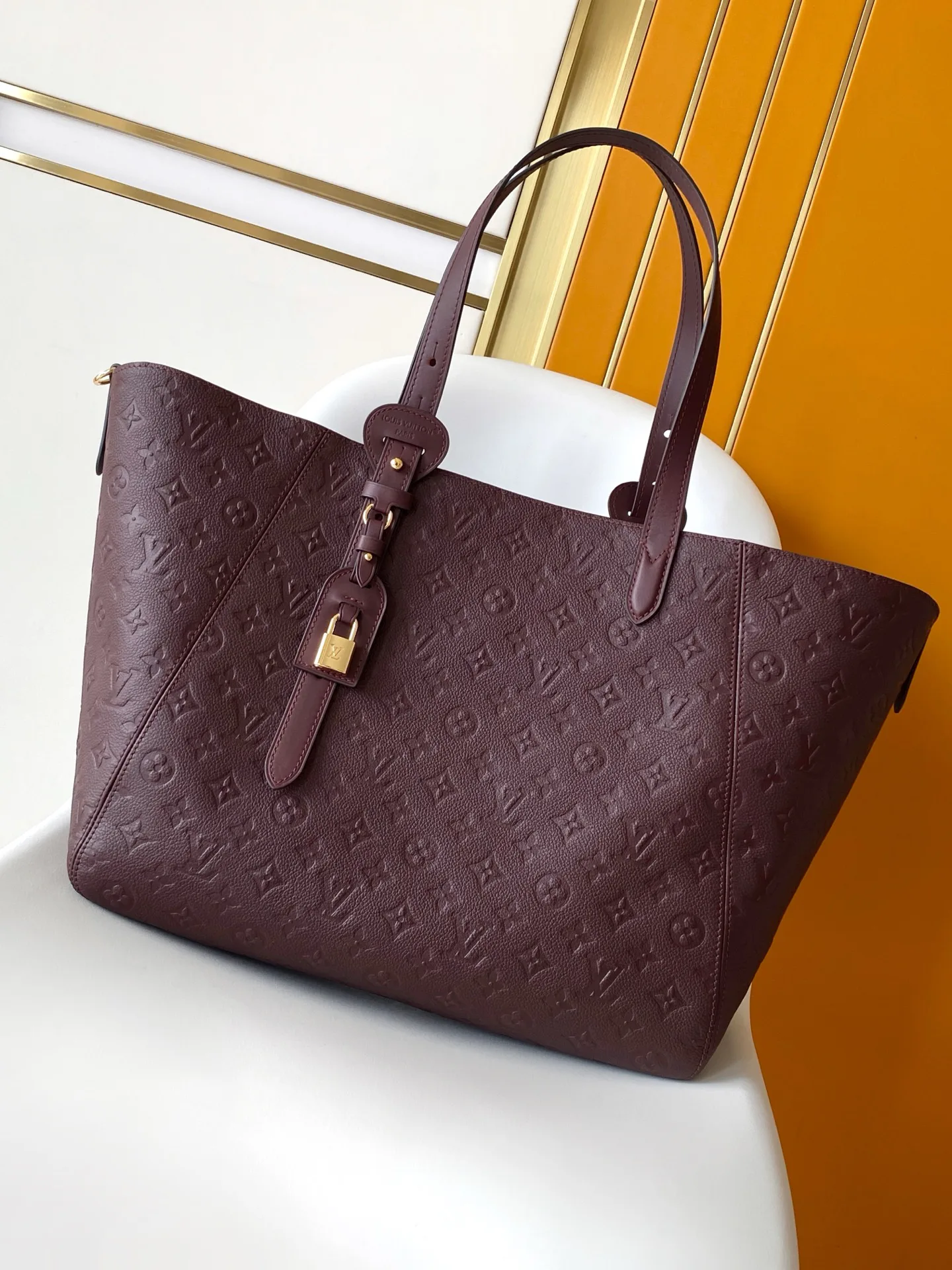 Классические Сумки Женские Louis Vuitton 17813552