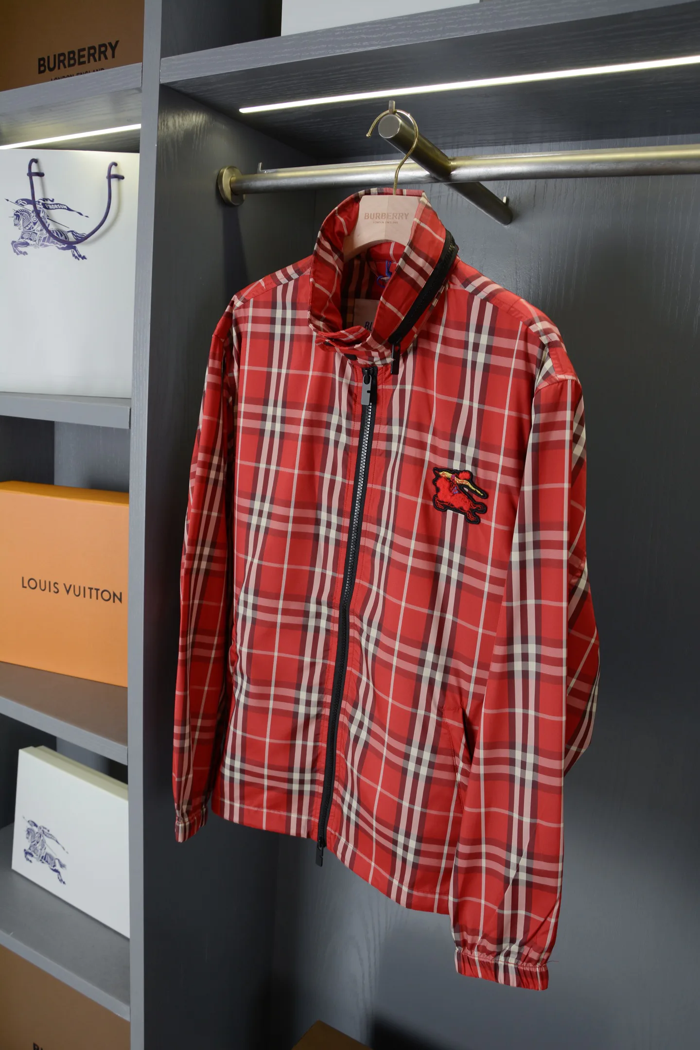 Куртки И Пуховики Женские Burberry 11695613
