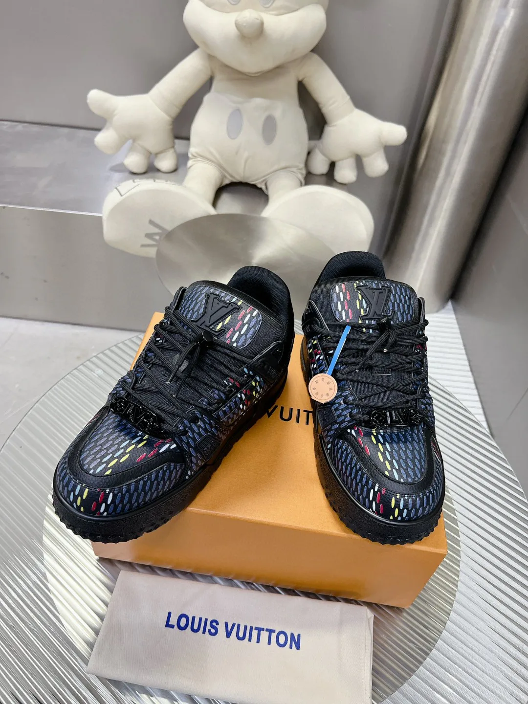Кроссовки Женские Louis Vuitton 3179637