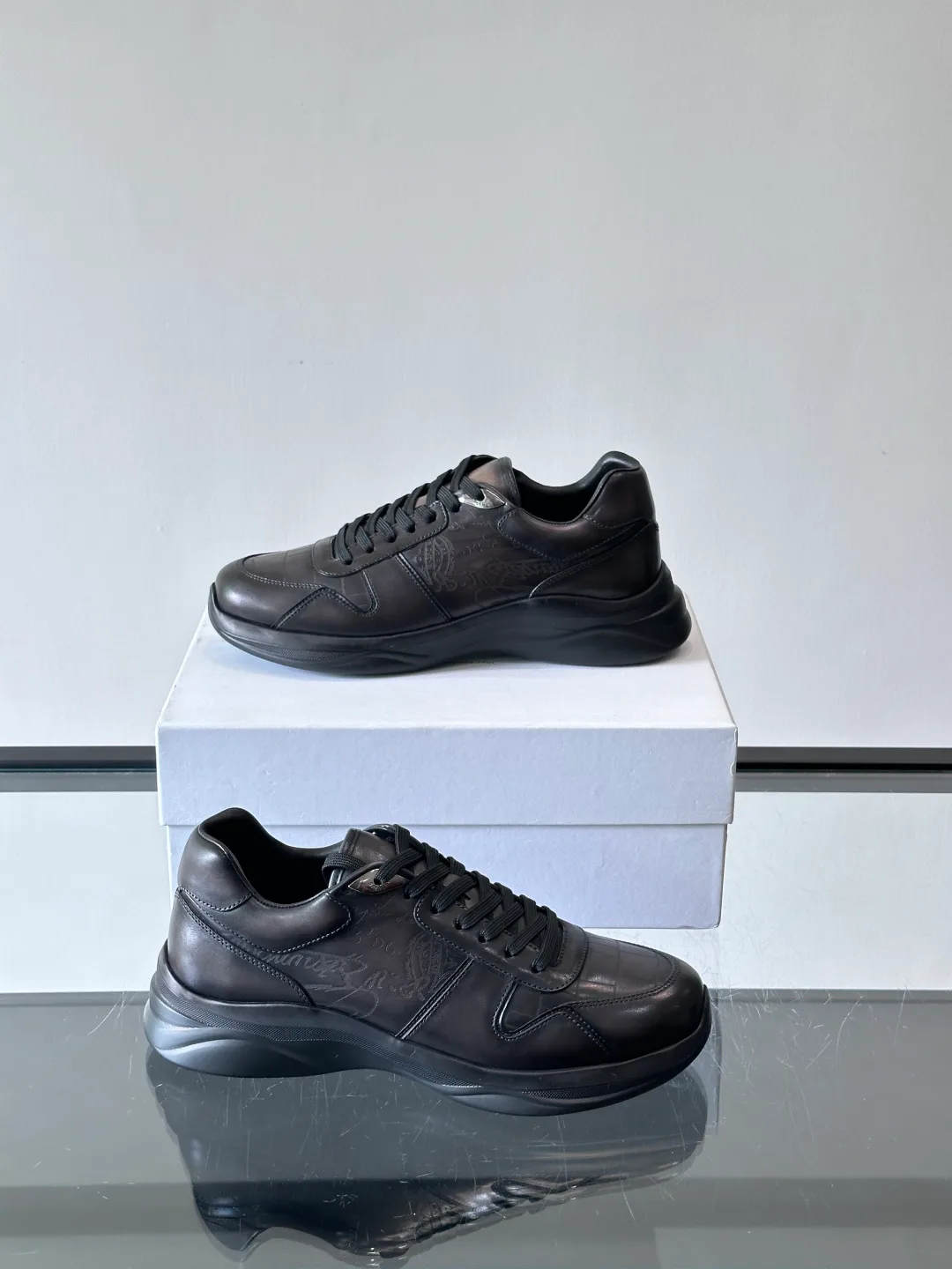 Кроссовки Мужские Berluti 13453018