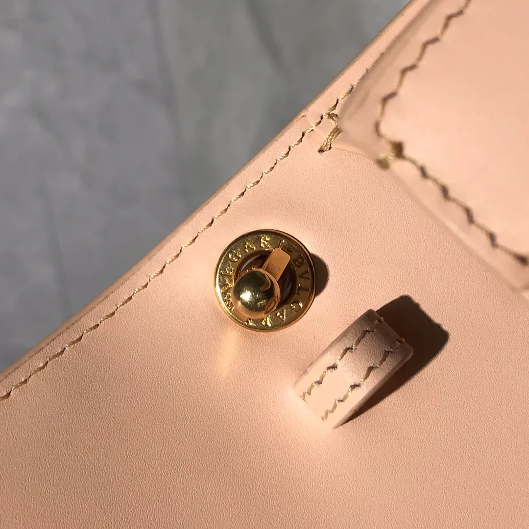 Классические Сумки Женские Bvlgari 118519