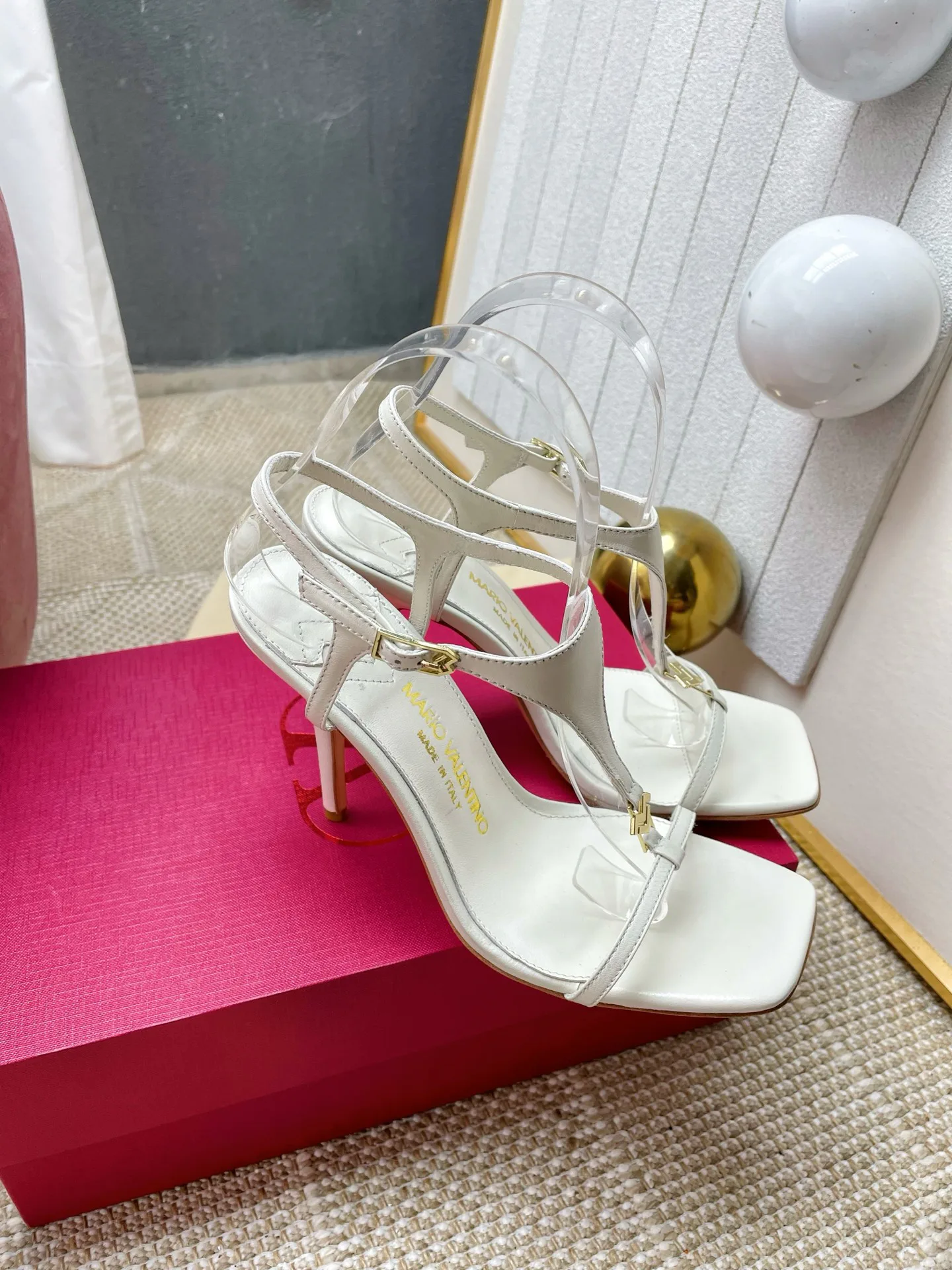 Босоножки Женские Valentino 11479970