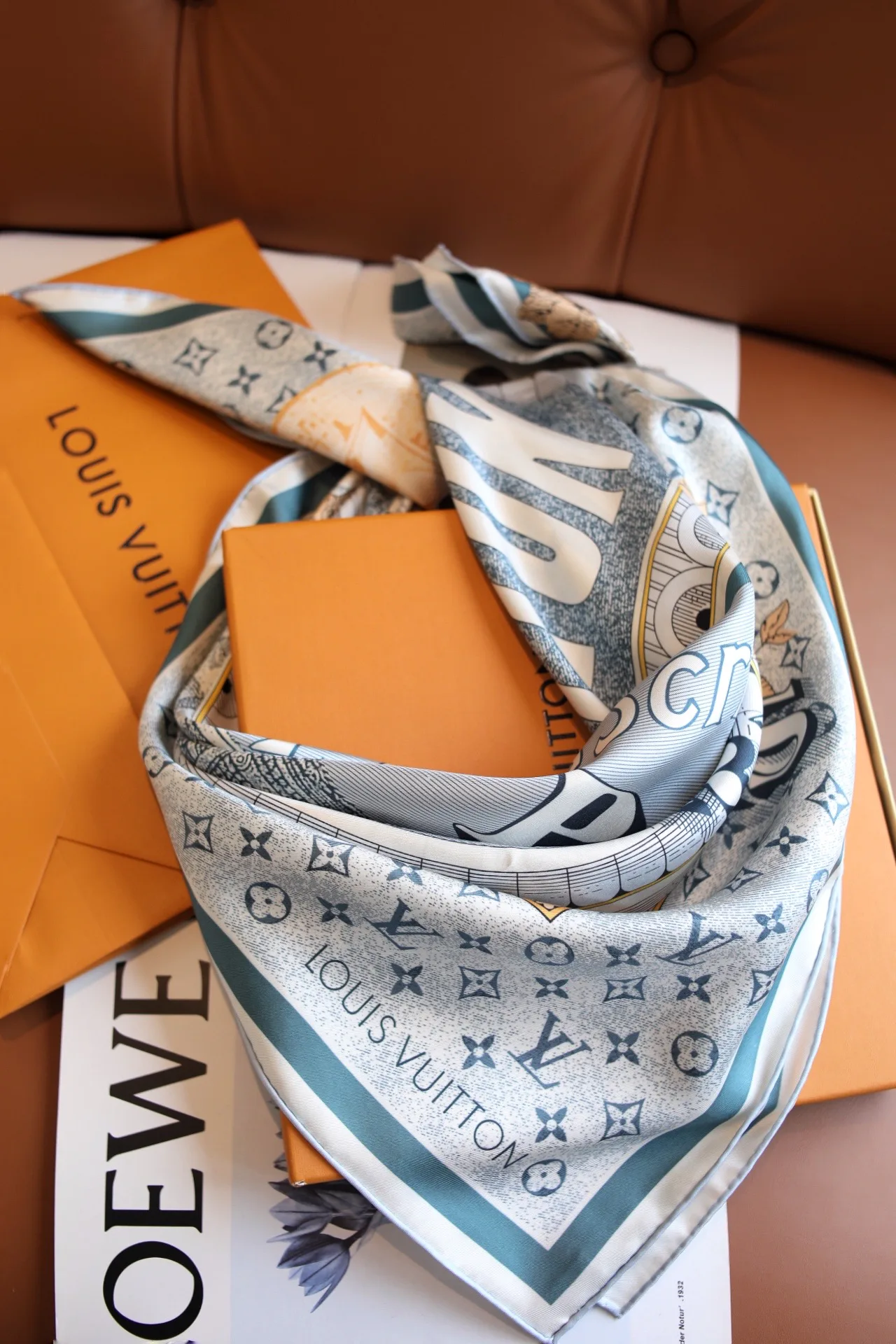 Платки Louis Vuitton 13855818