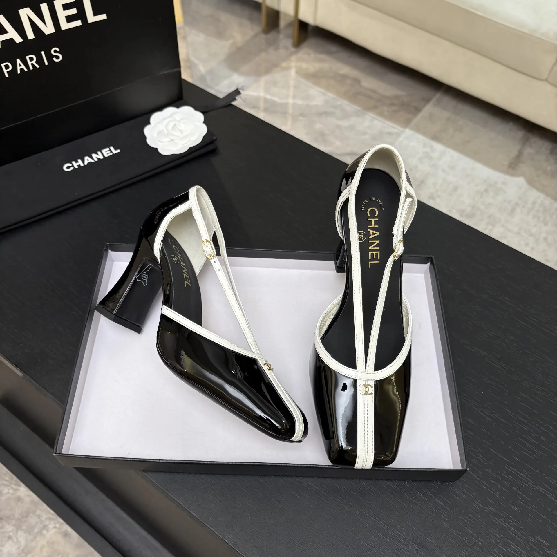 Босоножки Женские Chanel 19418673