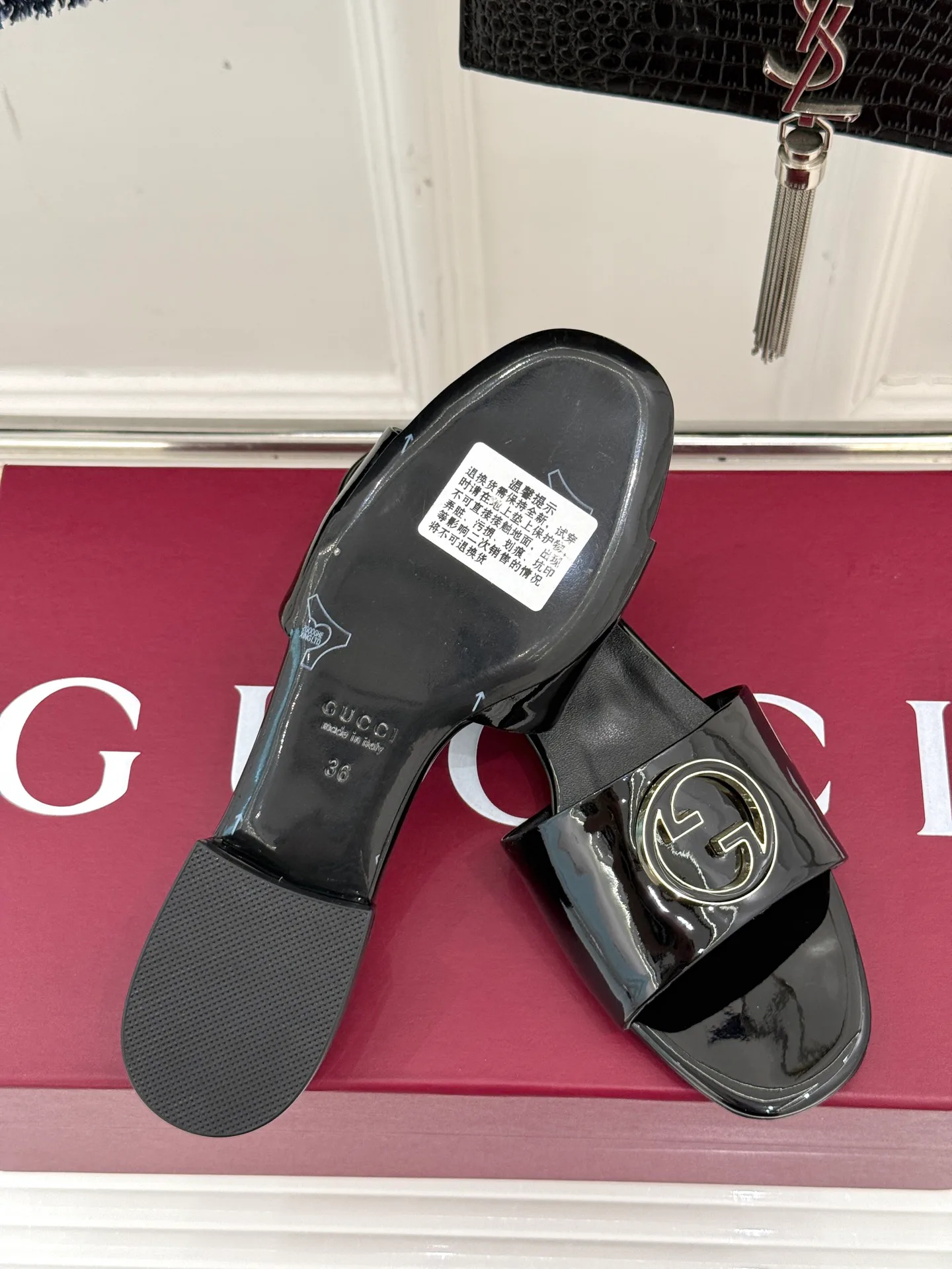 Шлепанцы Женские Gucci 21961