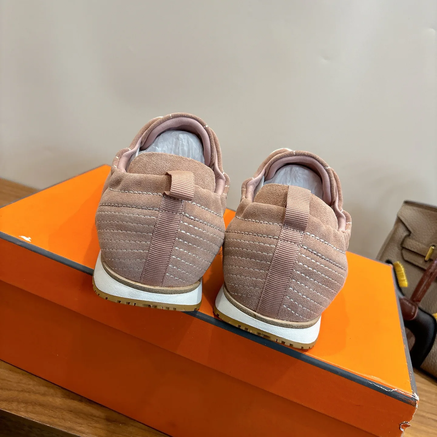 Кроссовки Женские Hermes 11891952